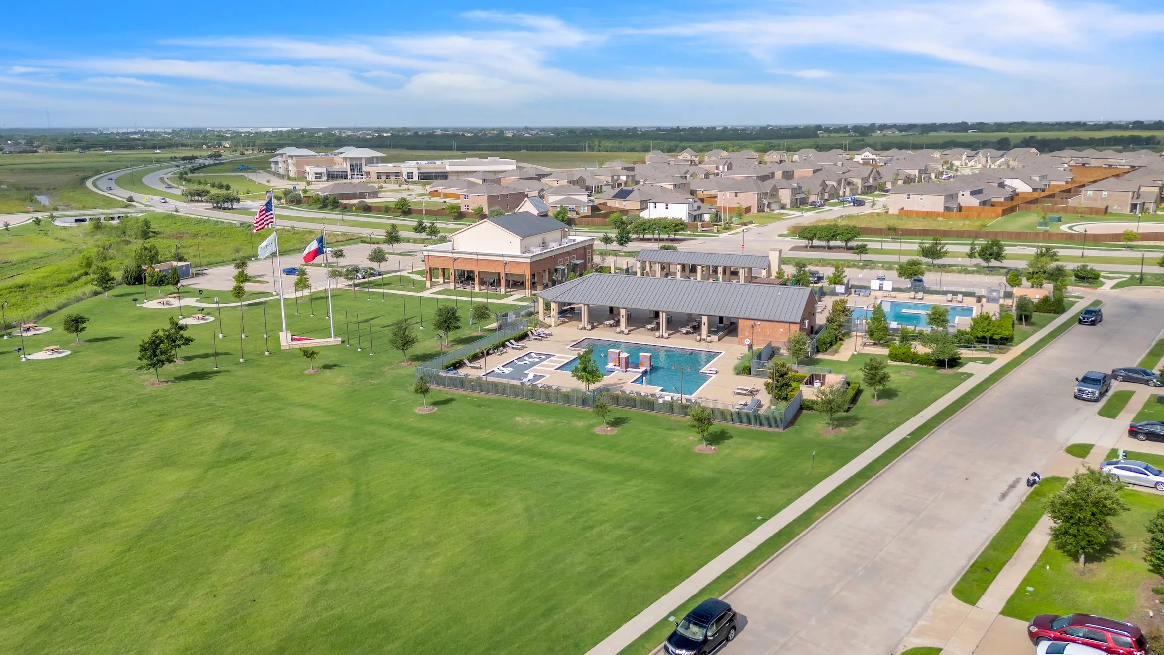 Single Family Residence For Sale in Kaufman County , 1637 Pike Drive, Forney, Texas 75126, 4 Bedroom, 3 Bathroom, 2 Garage spaces, 2,824 Sqft, built in 2017, mls#21381656, Real Estate Agent in Forney, Homes For Sale in Kaufman county, Homes For Sale in Forney, Realtor in Forney Texas, Real Estate Brokerage Independent Realty Texas, Luminita Cordes Realtor
