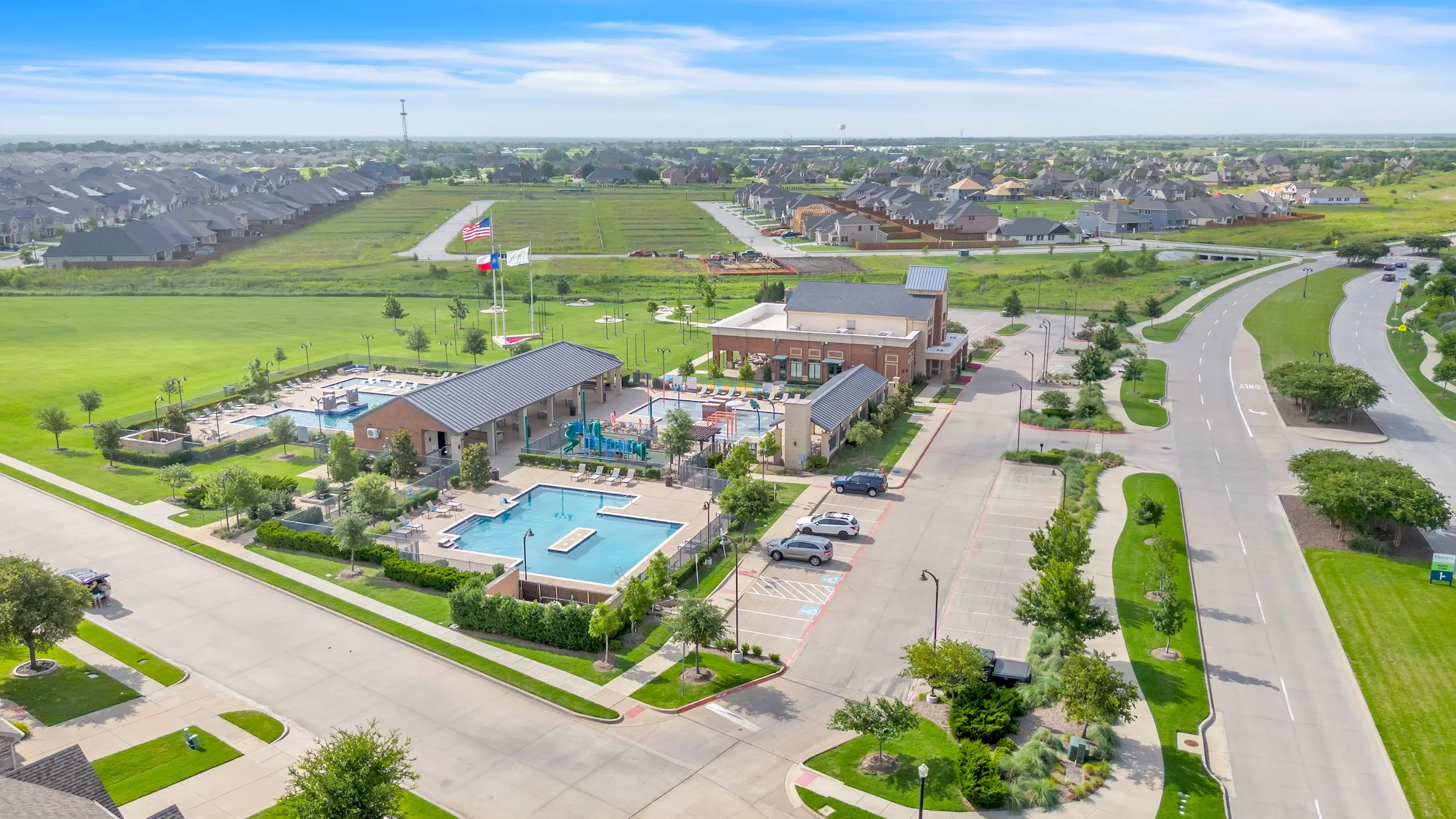 Single Family Residence For Sale in Kaufman County , 1637 Pike Drive, Forney, Texas 75126, 4 Bedroom, 3 Bathroom, 2 Garage spaces, 2,824 Sqft, built in 2017, mls#21381656, Real Estate Agent in Forney, Homes For Sale in Kaufman county, Homes For Sale in Forney, Realtor in Forney Texas, Real Estate Brokerage Independent Realty Texas, Luminita Cordes Realtor