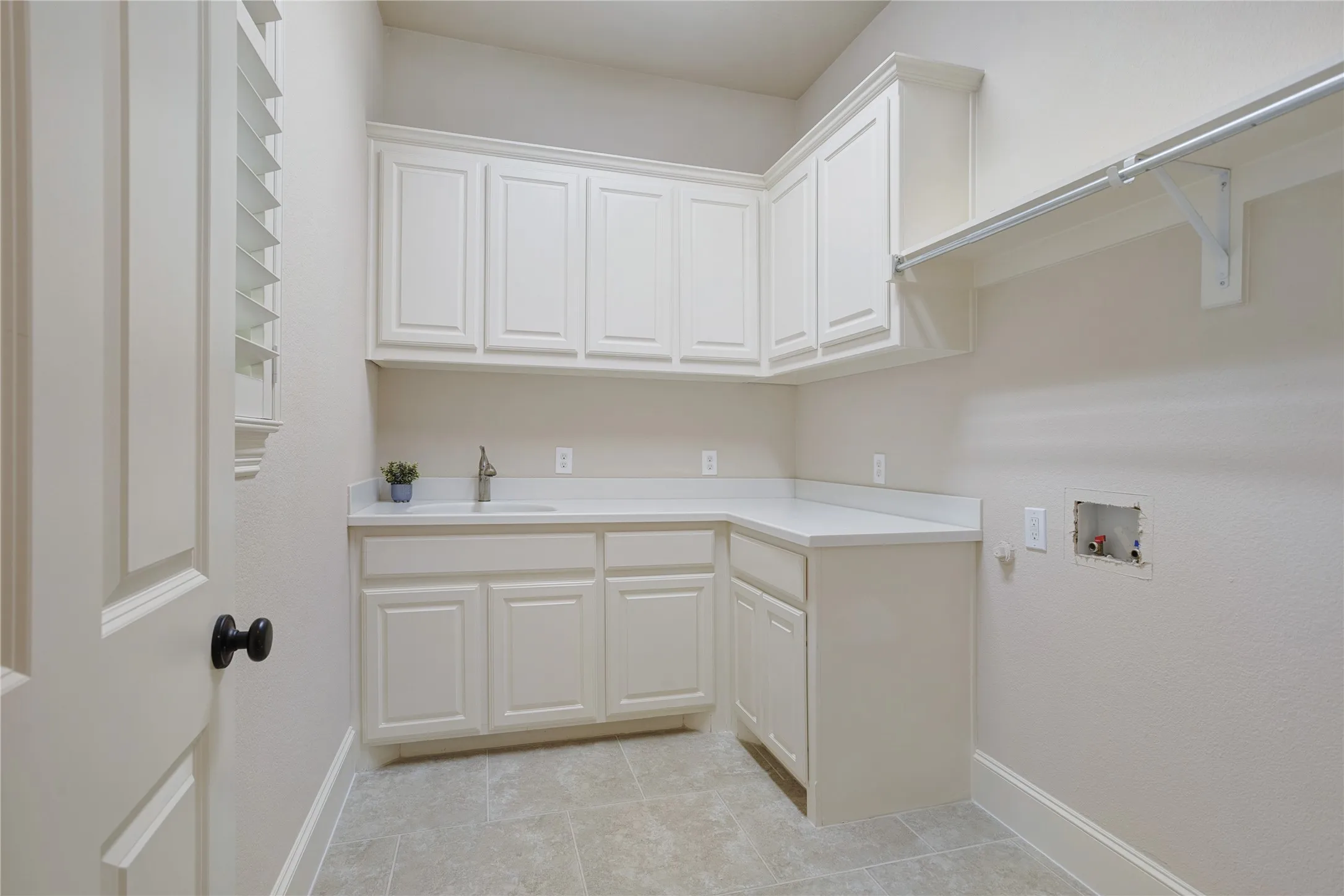 Single Family Residence For Sale in Collin County , 860 Bear Crossing Drive, Allen, Texas 75013, 4 Bedroom, 4 Bathroom, 3 Garage spaces, 3,792 Sqft, built in 2013, mls#21382539, Real Estate Agent in Allen, Homes For Sale in Collin county, Homes For Sale in Allen, Realtor in Allen Texas, Real Estate Brokerage Independent Realty Texas, Luminita Cordes Realtor