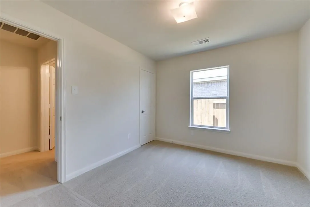 Single Family Residence For Sale in Collin County , 303 Soap Tree Drive, Princeton, Texas 75407, 4 Bedroom, 2 Bathroom, 2 Garage spaces, 1,656 Sqft, built in 2016, mls#21384993, Real Estate Agent in Princeton, Homes For Sale in Collin county, Homes For Sale in Princeton, Realtor in Princeton Texas, Real Estate Brokerage Independent Realty Texas, Luminita Cordes Realtor