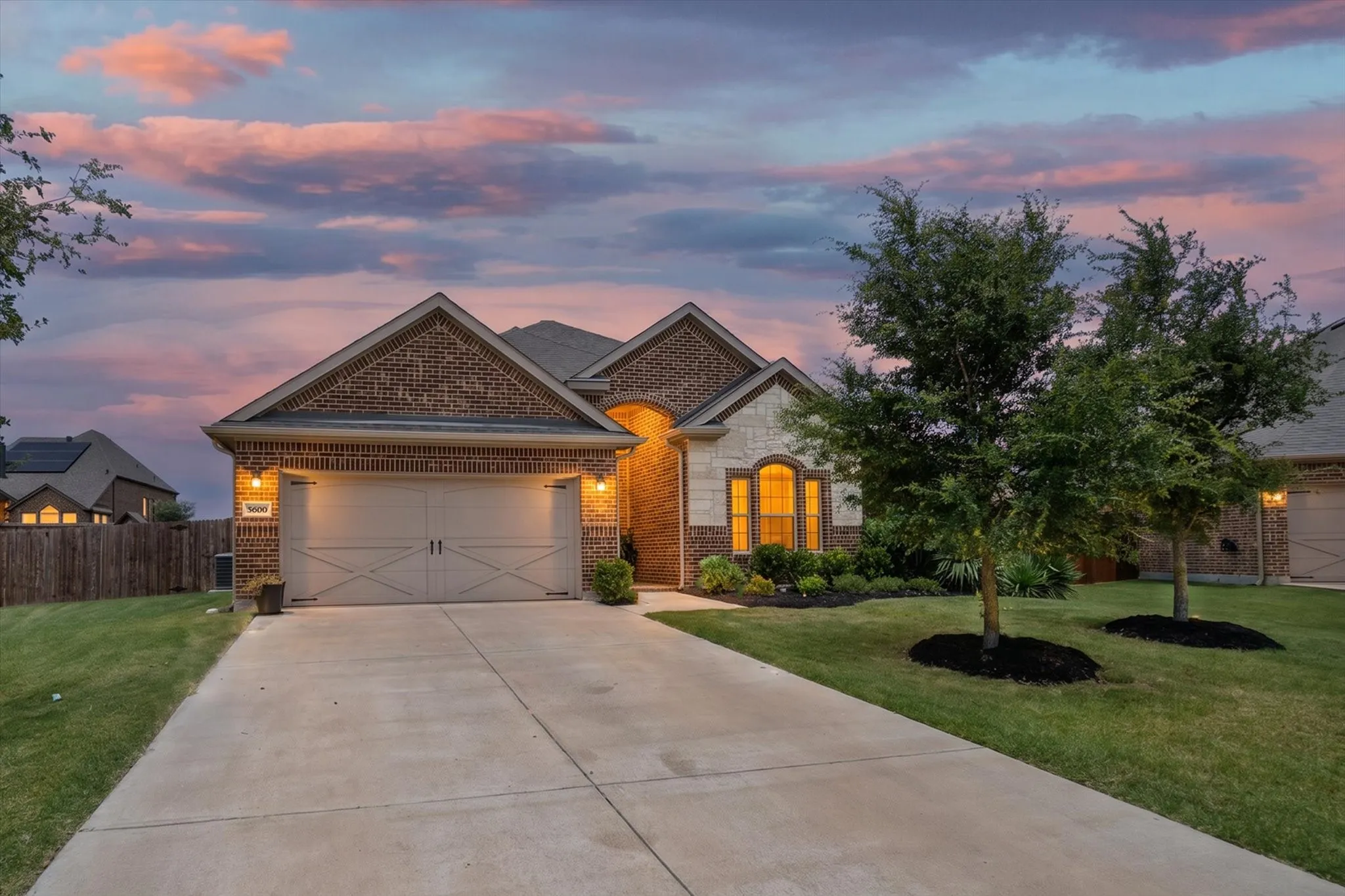 Single Family Residence For Sale in Ellis County , 5600 Log Cabin Court, Midlothian, Texas 76065, 4 Bedroom, 2 Bathroom, 2 Garage spaces, 1,882 Sqft, built in 2021, mls#21384038, Real Estate Agent in Midlothian, Homes For Sale in Ellis county, Homes For Sale in Midlothian, Realtor in Midlothian Texas, Real Estate Brokerage Independent Realty Texas, Luminita Cordes Realtor