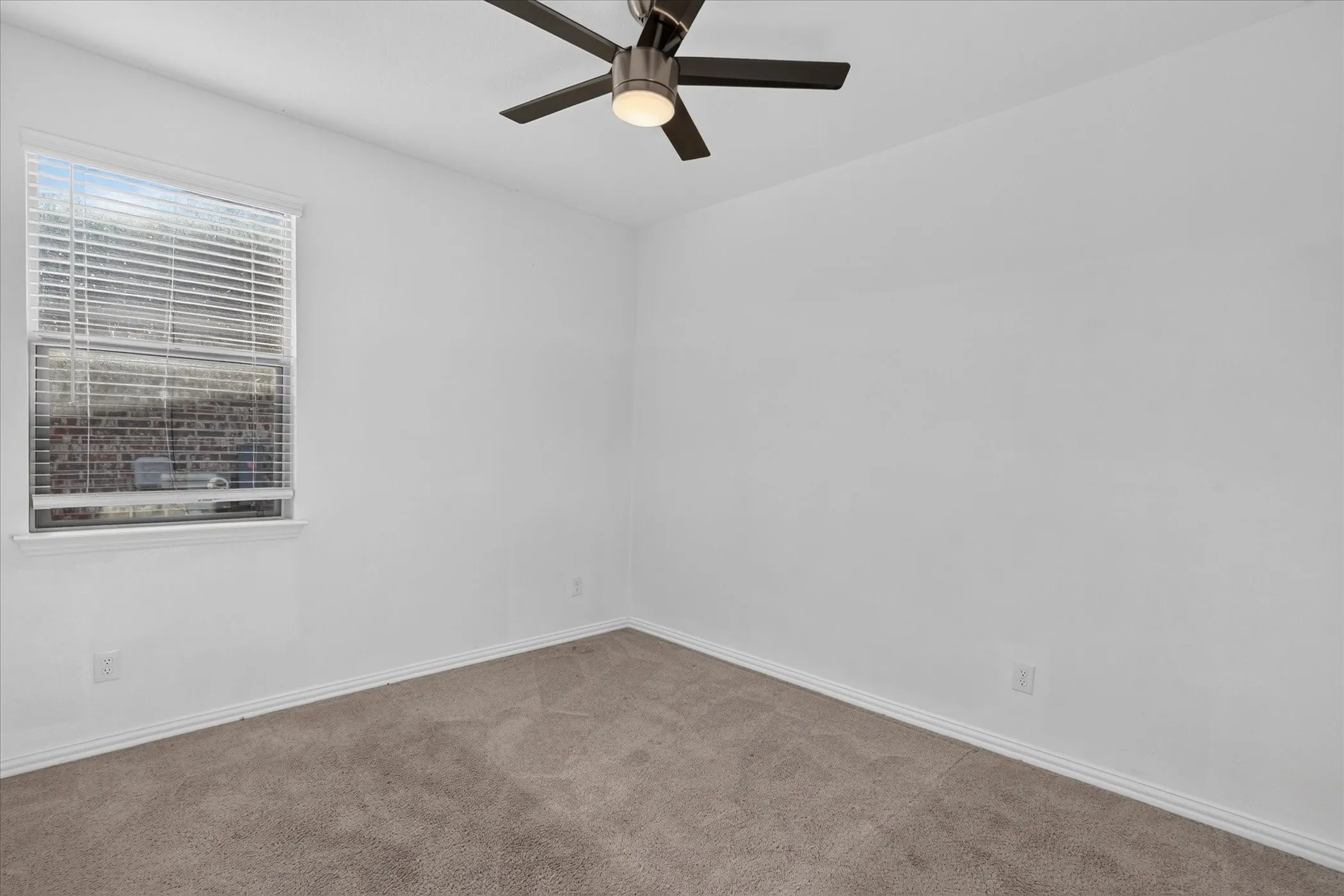 Single Family Residence For Rent in Collin County , 1222 Smoketree Lane, Princeton, Texas 75407, 4 Bedroom, 2 Bathroom, 2 Garage spaces, 1,996 Sqft, built in 2022, mls#21380388, Real Estate Agent in Princeton, Homes For Rent in Collin county, Homes For Rent in Princeton, Realtor in Princeton Texas, Real Estate Brokerage Independent Realty Texas, Luminita Cordes Realtor