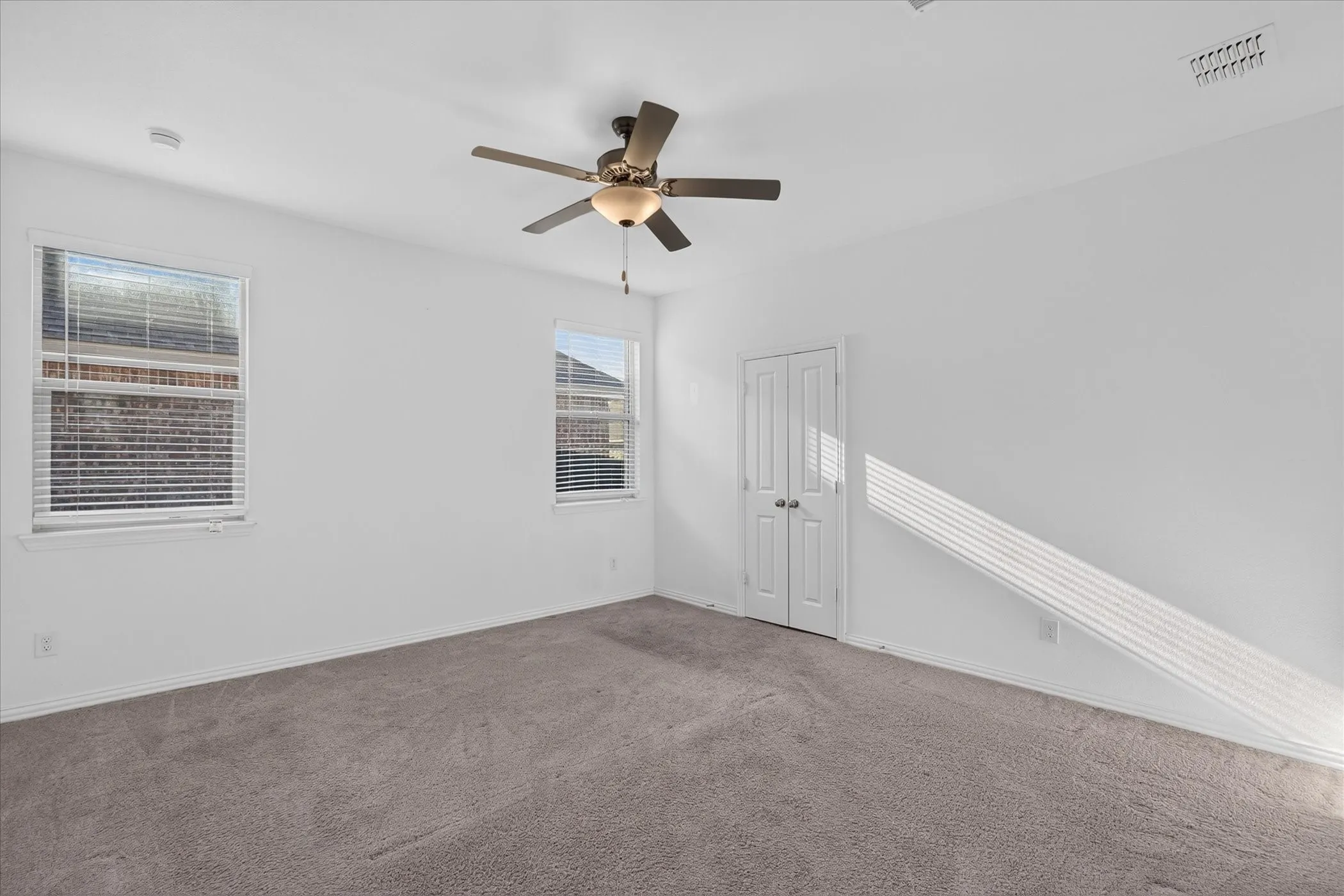 Single Family Residence For Rent in Collin County , 1222 Smoketree Lane, Princeton, Texas 75407, 4 Bedroom, 2 Bathroom, 2 Garage spaces, 1,996 Sqft, built in 2022, mls#21380388, Real Estate Agent in Princeton, Homes For Rent in Collin county, Homes For Rent in Princeton, Realtor in Princeton Texas, Real Estate Brokerage Independent Realty Texas, Luminita Cordes Realtor