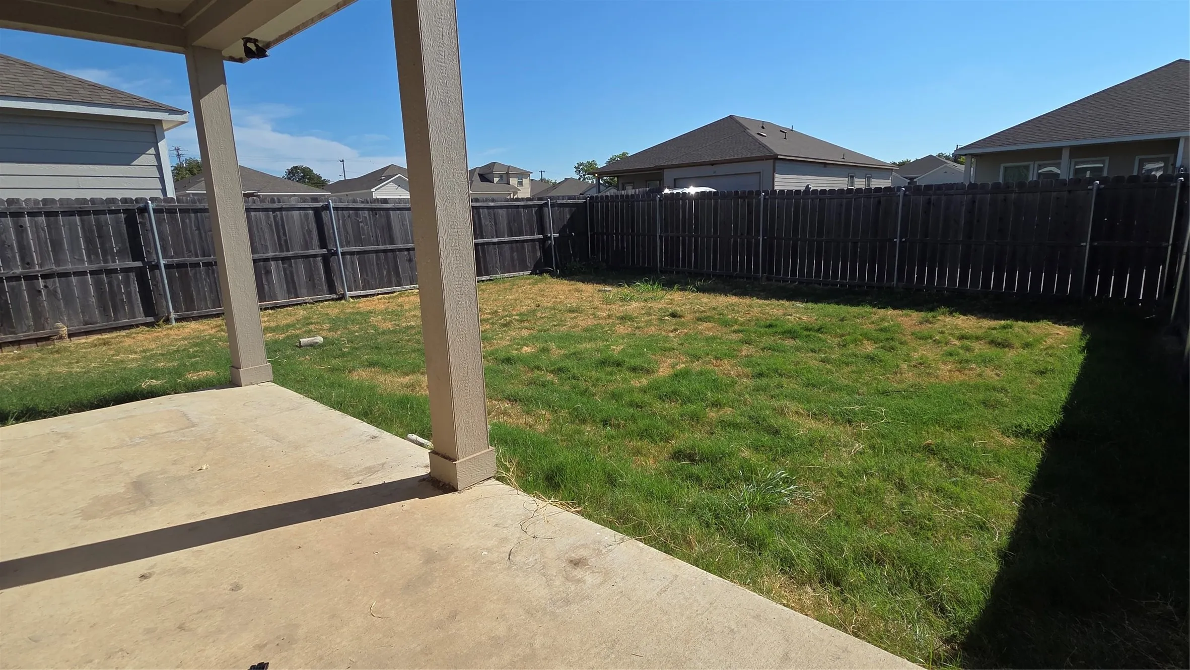 Single Family Residence For Rent in Hunt County , 4007 Wellington Street, Greenville, Texas 75401, 3 Bedroom, 2 Bathroom, 2 Garage spaces, 1,461 Sqft, built in 2021, mls#21370774, Real Estate Agent in Greenville, Homes For Rent in Hunt county, Homes For Rent in Greenville, Realtor in Greenville Texas, Real Estate Brokerage Independent Realty Texas, Luminita Cordes Realtor