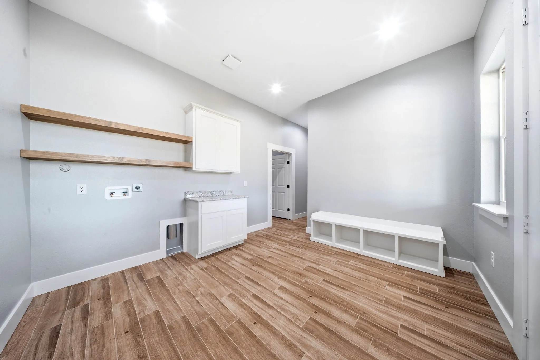 Laundry Room / Mud Room