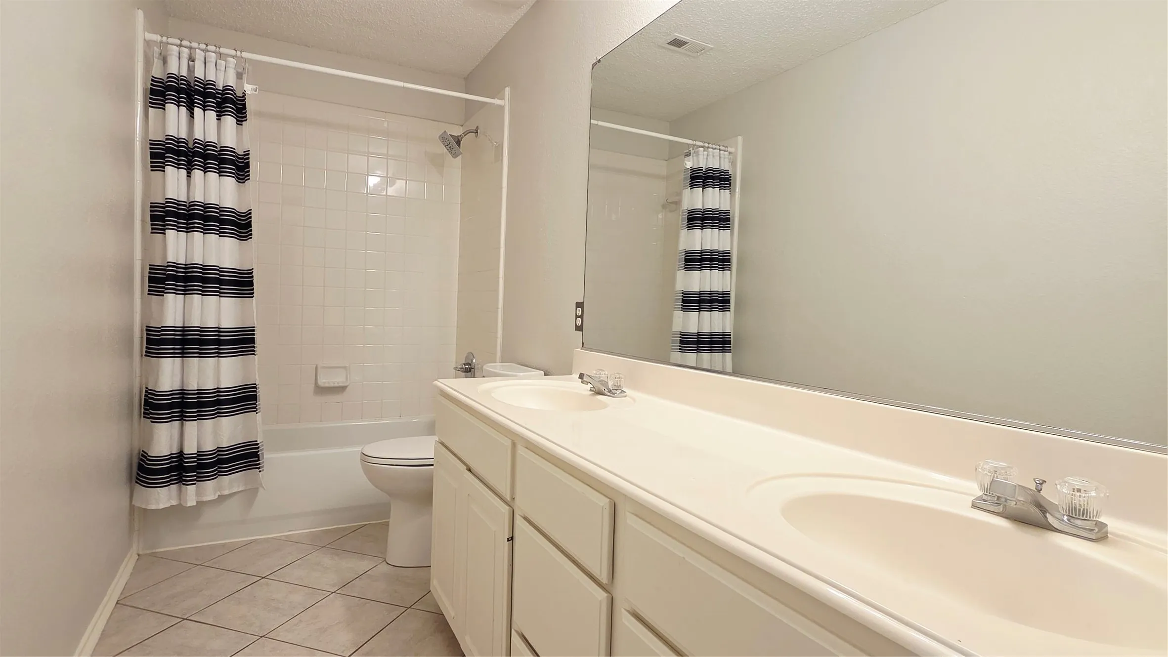 Single Family Residence For Rent in Collin County , 9029 Culberson Drive, Plano, Texas 75025, 5 Bedroom, 3 Bathroom, 2 Garage spaces, 3,159 Sqft, built in 1997, mls#21385006, Real Estate Agent in Plano, Homes For Rent in Collin county, Homes For Rent in Plano, Realtor in Plano Texas, Real Estate Brokerage Independent Realty Texas, Luminita Cordes Realtor