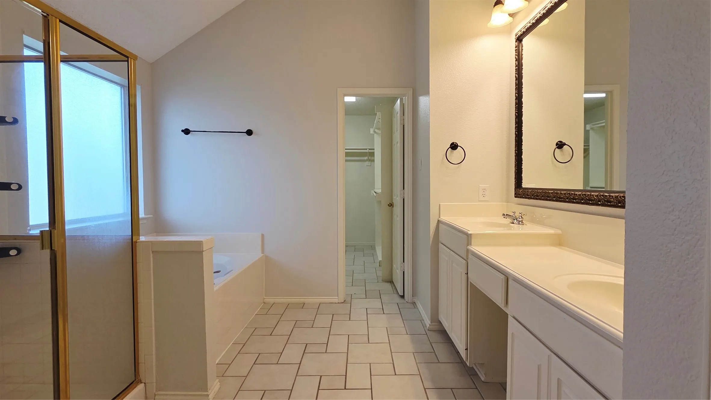 Single Family Residence For Rent in Collin County , 9029 Culberson Drive, Plano, Texas 75025, 5 Bedroom, 3 Bathroom, 2 Garage spaces, 3,159 Sqft, built in 1997, mls#21385006, Real Estate Agent in Plano, Homes For Rent in Collin county, Homes For Rent in Plano, Realtor in Plano Texas, Real Estate Brokerage Independent Realty Texas, Luminita Cordes Realtor