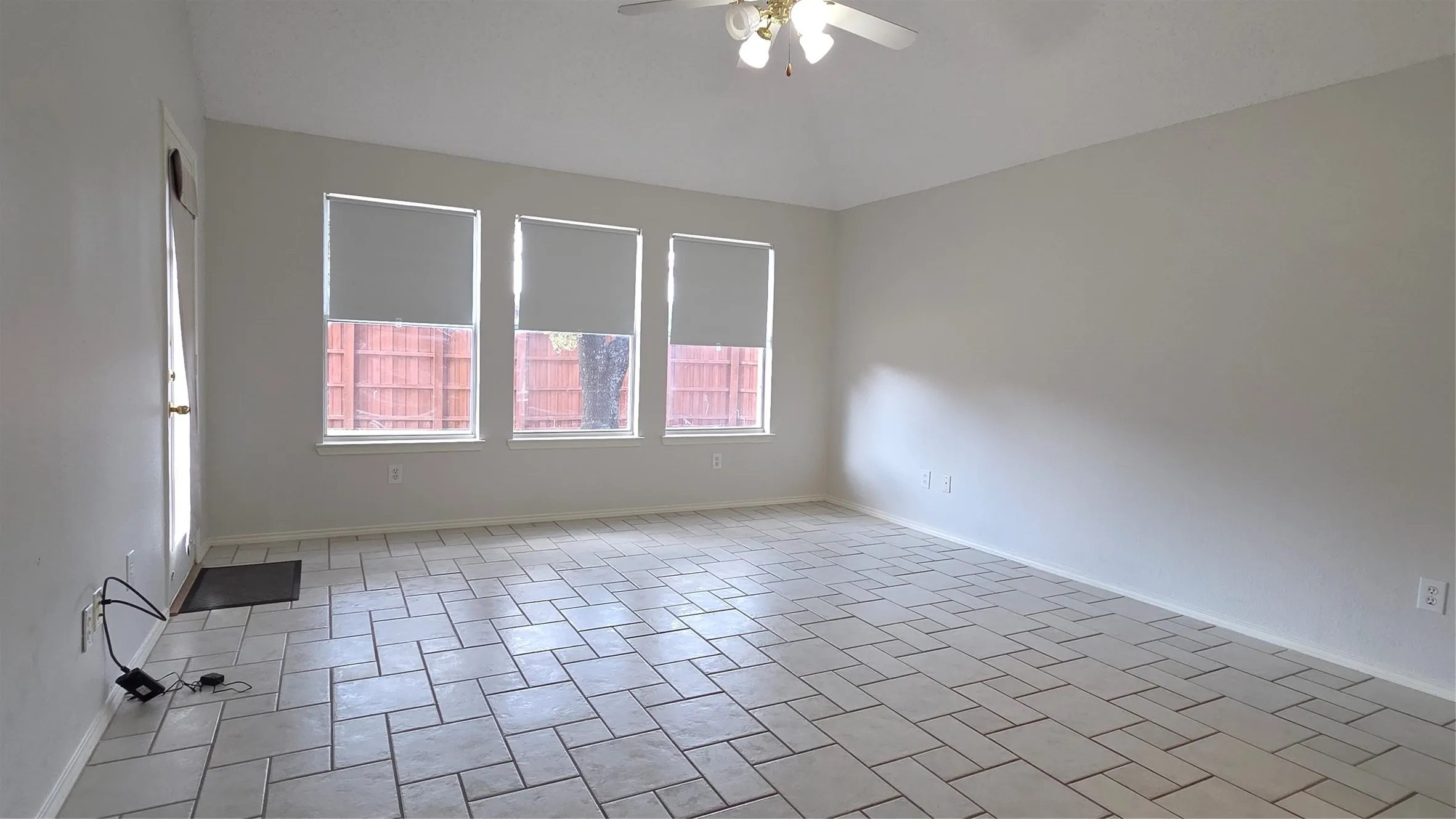 Single Family Residence For Rent in Collin County , 9029 Culberson Drive, Plano, Texas 75025, 5 Bedroom, 3 Bathroom, 2 Garage spaces, 3,159 Sqft, built in 1997, mls#21385006, Real Estate Agent in Plano, Homes For Rent in Collin county, Homes For Rent in Plano, Realtor in Plano Texas, Real Estate Brokerage Independent Realty Texas, Luminita Cordes Realtor
