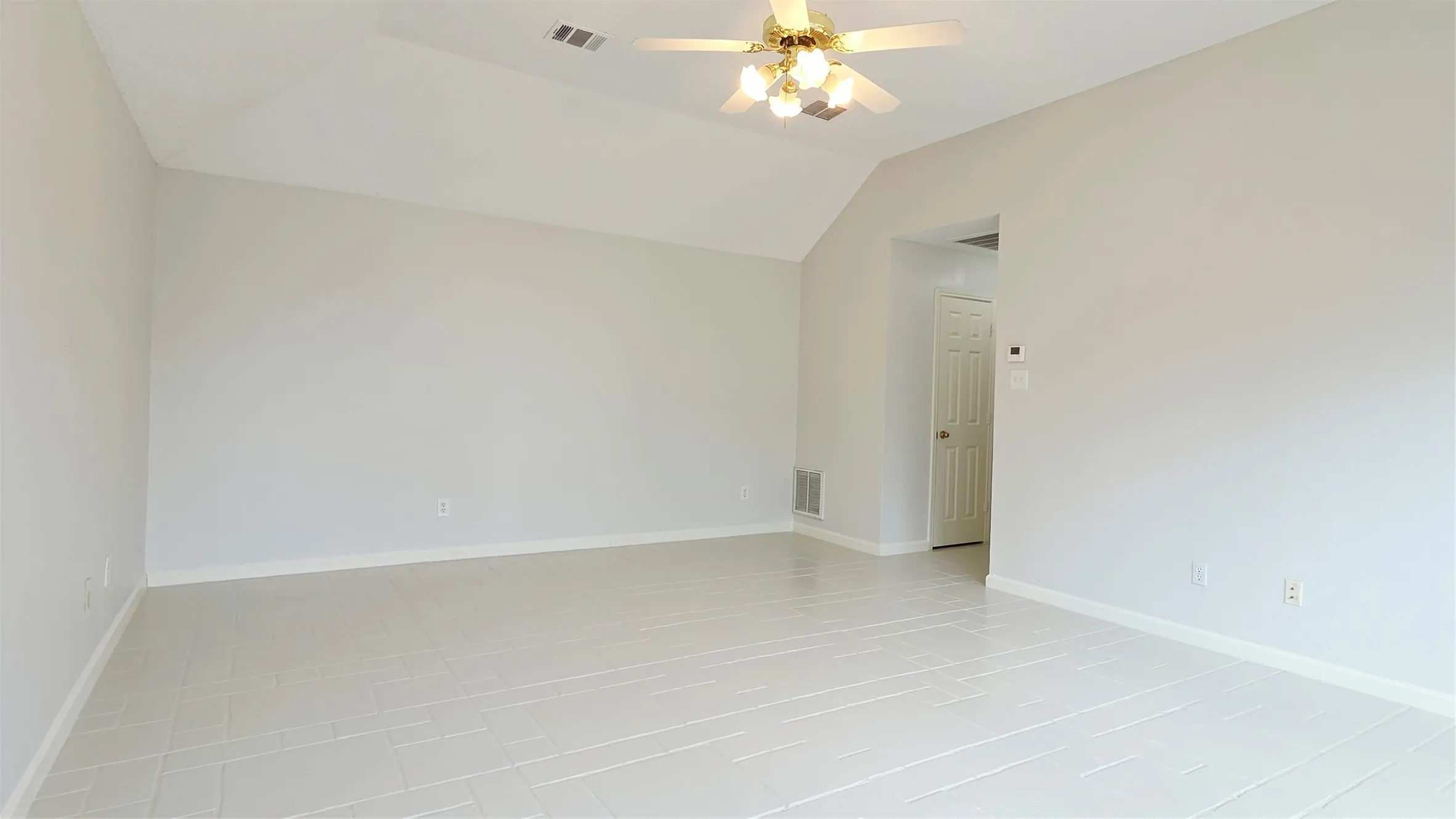 Single Family Residence For Rent in Collin County , 9029 Culberson Drive, Plano, Texas 75025, 5 Bedroom, 3 Bathroom, 2 Garage spaces, 3,159 Sqft, built in 1997, mls#21385006, Real Estate Agent in Plano, Homes For Rent in Collin county, Homes For Rent in Plano, Realtor in Plano Texas, Real Estate Brokerage Independent Realty Texas, Luminita Cordes Realtor