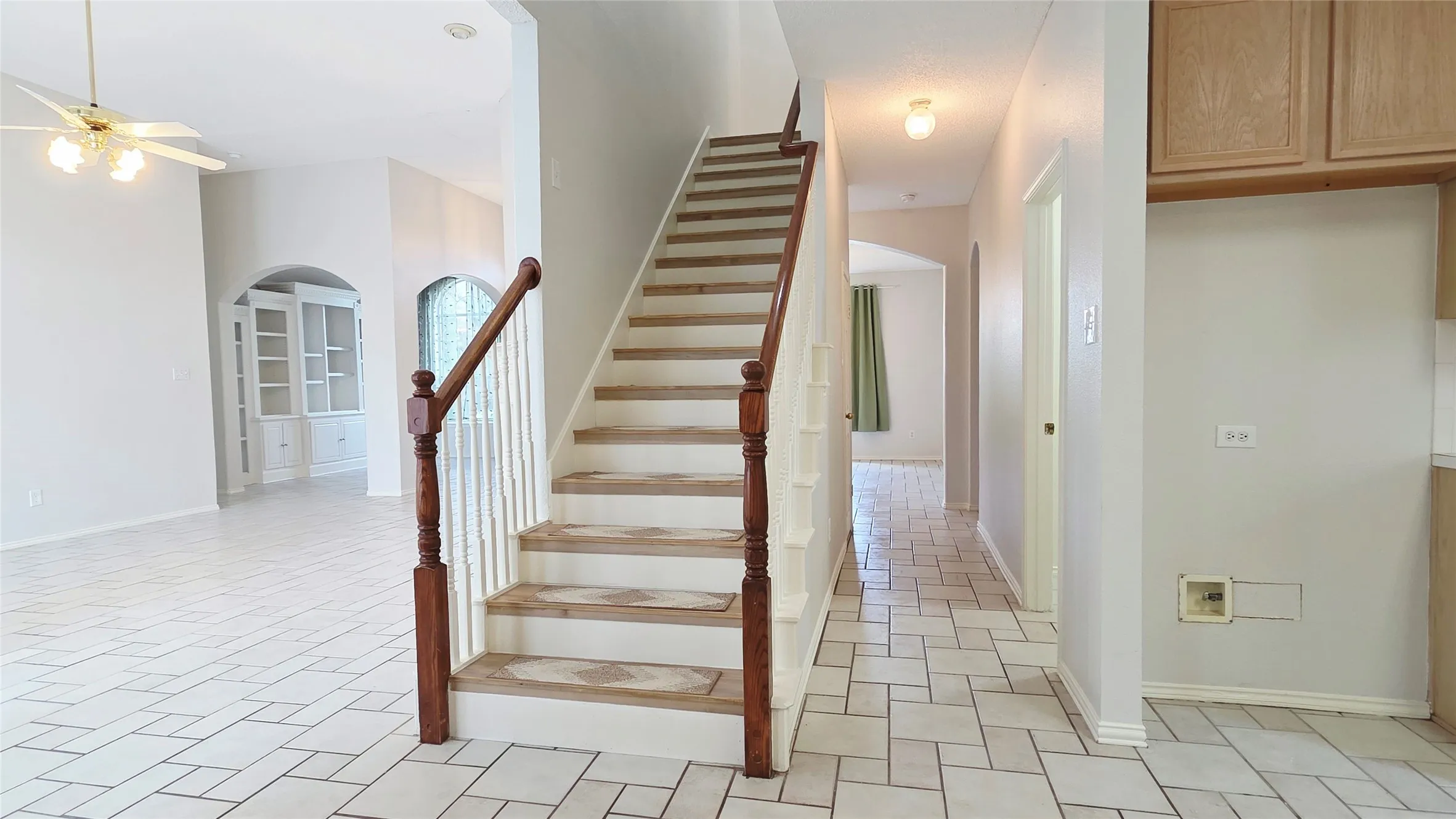 Single Family Residence For Rent in Collin County , 9029 Culberson Drive, Plano, Texas 75025, 5 Bedroom, 3 Bathroom, 2 Garage spaces, 3,159 Sqft, built in 1997, mls#21385006, Real Estate Agent in Plano, Homes For Rent in Collin county, Homes For Rent in Plano, Realtor in Plano Texas, Real Estate Brokerage Independent Realty Texas, Luminita Cordes Realtor