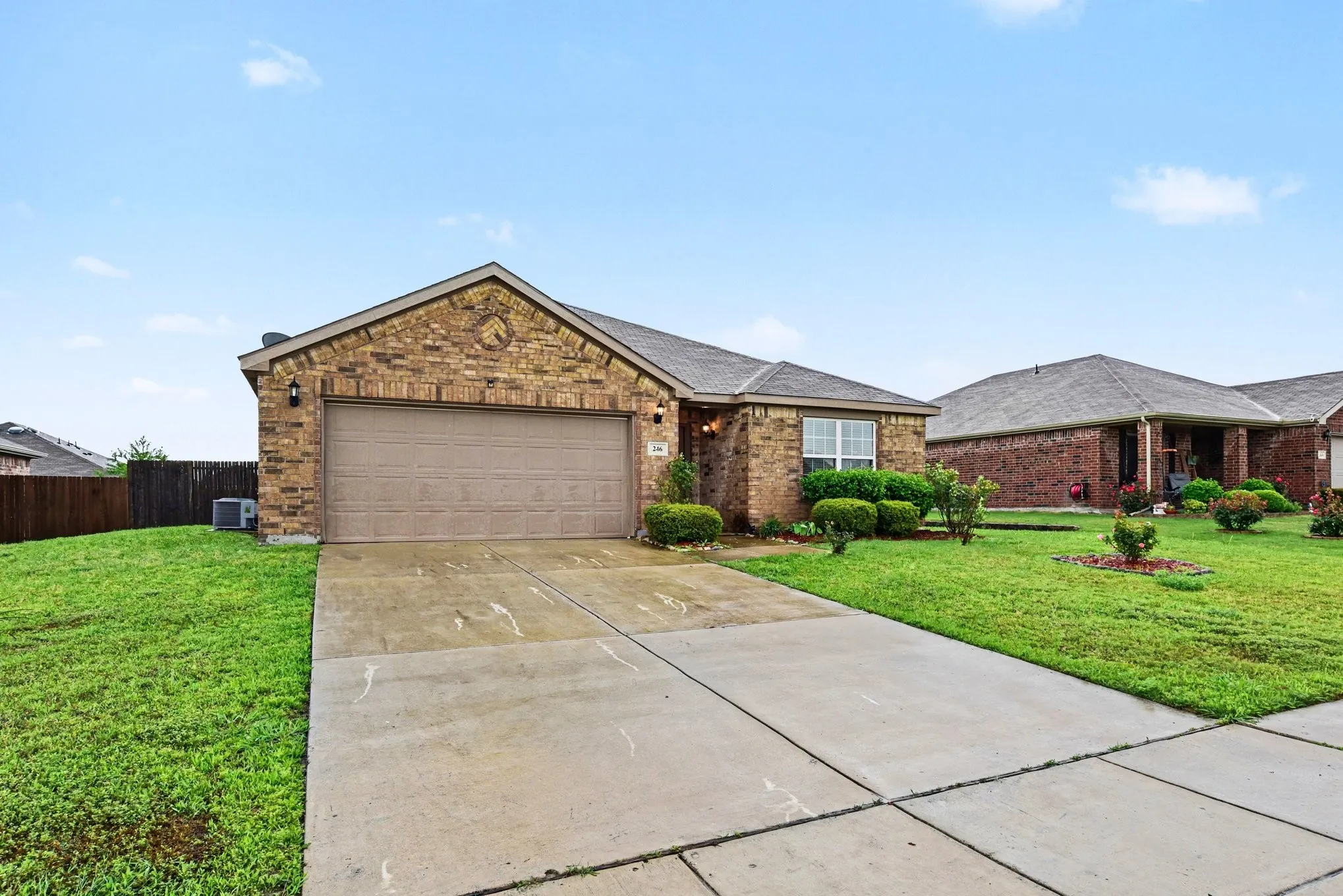 Single Family Residence For Sale in Kaufman County , 246 Willow Creek Lane, Terrell, Texas 75160, 3 Bedroom, 2 Bathroom, 2 Garage spaces, 1,234 Sqft, built in 2017, mls#21384733, Real Estate Agent in Terrell, Homes For Sale in Kaufman county, Homes For Sale in Terrell, Realtor in Terrell Texas, Real Estate Brokerage Independent Realty Texas, Luminita Cordes Realtor