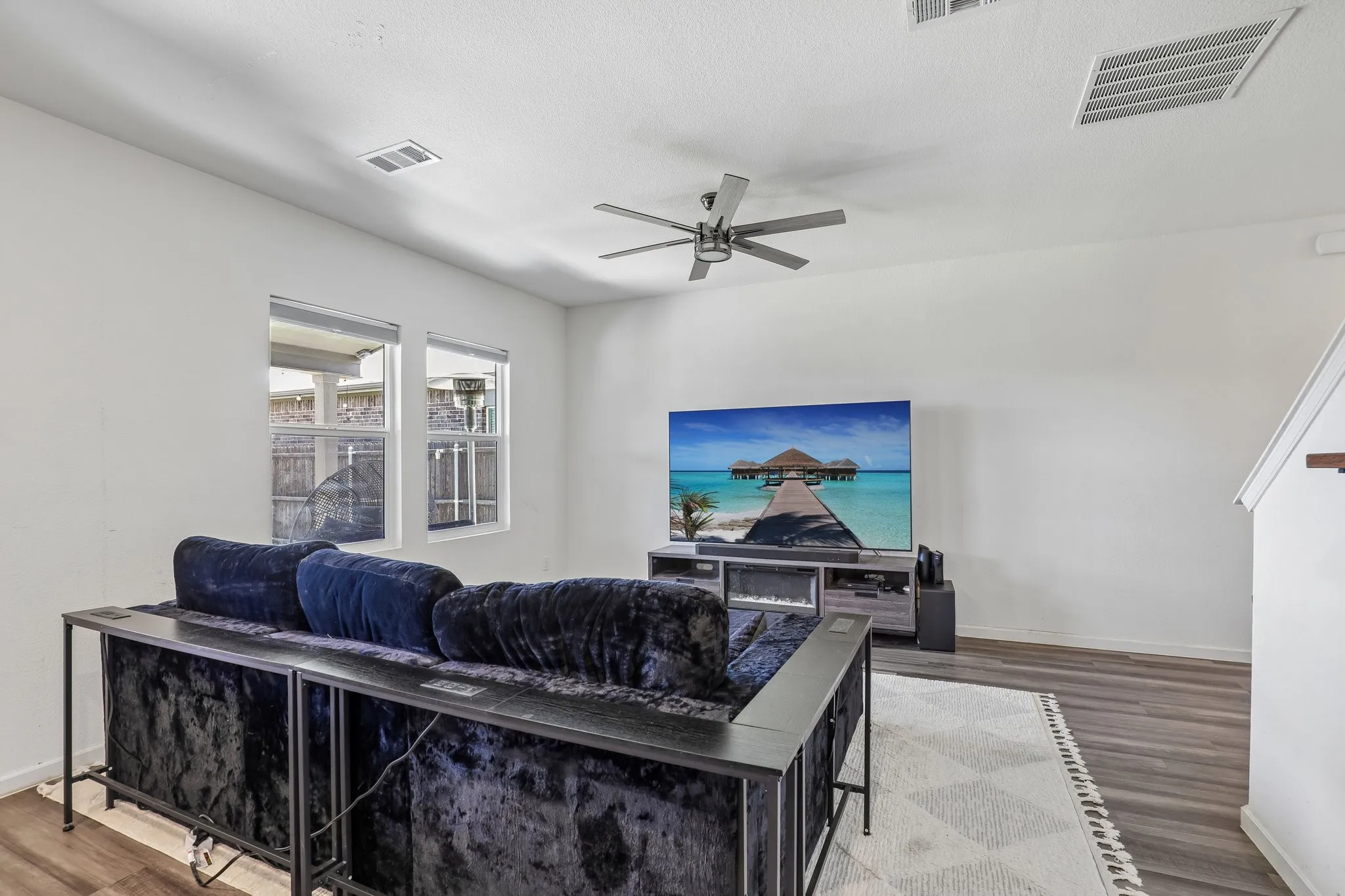 Single Family Residence For Sale in Collin County , 405 Covington Cove, Princeton, Texas 75407, 3 Bedroom, 3 Bathroom, 2 Garage spaces, 1,633 Sqft, built in 2021, mls#21358644, Real Estate Agent in Princeton, Homes For Sale in Collin county, Homes For Sale in Princeton, Realtor in Princeton Texas, Real Estate Brokerage Independent Realty Texas, Luminita Cordes Realtor