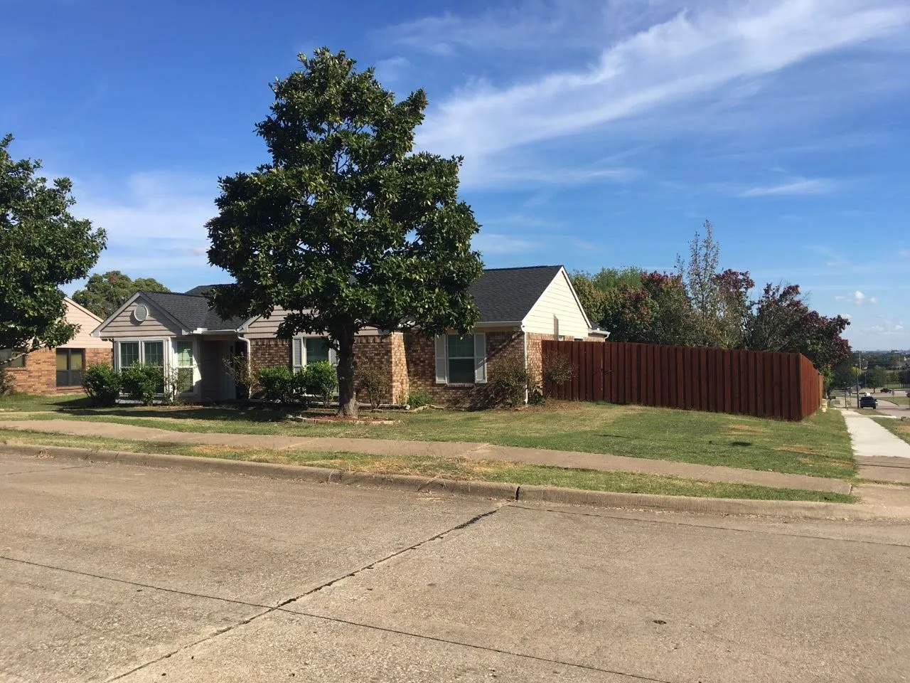 Single Family Residence For Rent in Dallas County , 266 Barclay Avenue, Coppell, Texas 75019, 3 Bedroom, 2 Bathroom, 2 Garage spaces, 1,599 Sqft, built in 1985, mls#21384246, Real Estate Agent in Coppell, Homes For Rent in Dallas county, Homes For Rent in Coppell, Realtor in Coppell Texas, Real Estate Brokerage Independent Realty Texas, Luminita Cordes Realtor