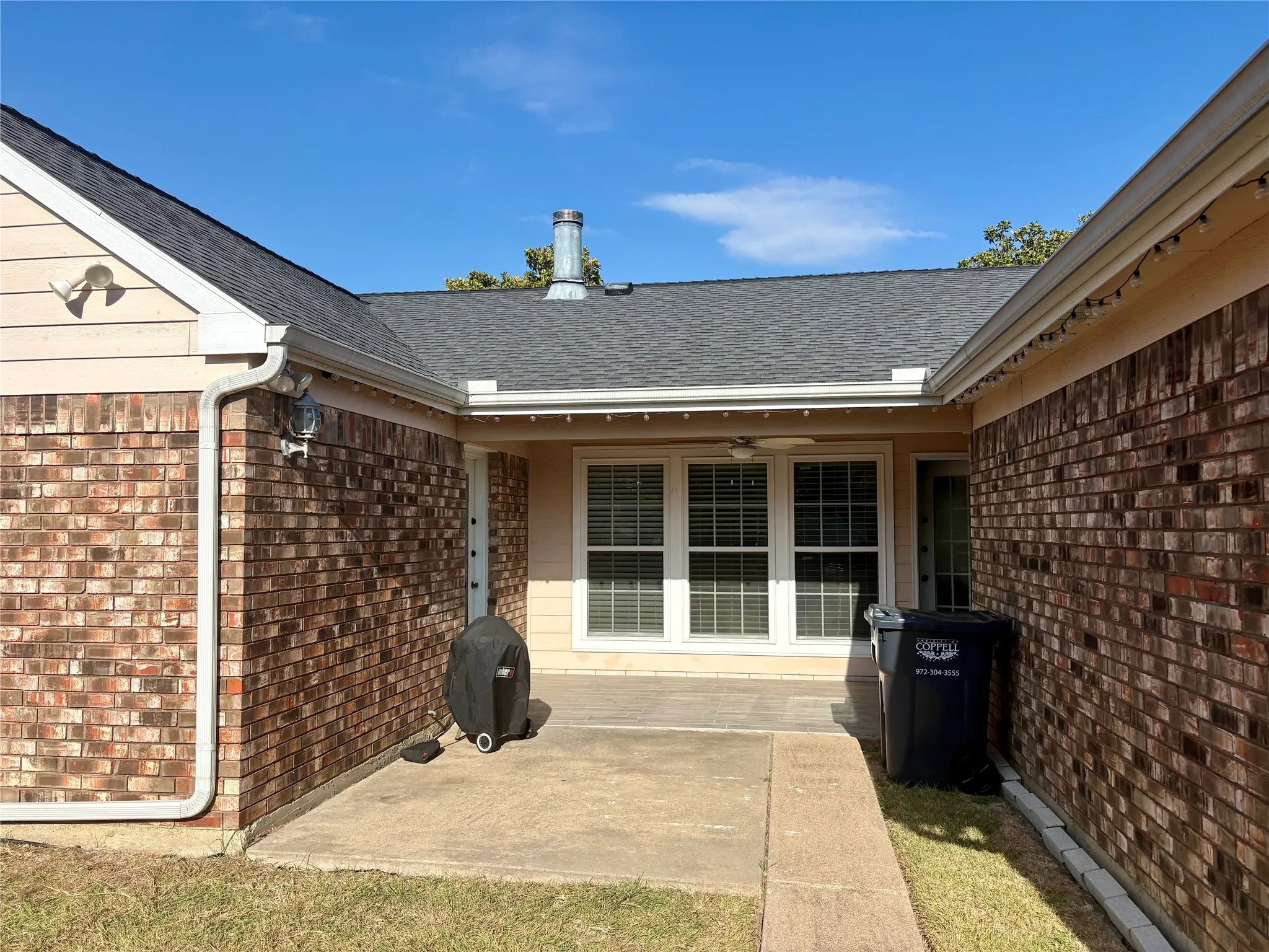 Single Family Residence For Rent in Dallas County , 266 Barclay Avenue, Coppell, Texas 75019, 3 Bedroom, 2 Bathroom, 2 Garage spaces, 1,599 Sqft, built in 1985, mls#21384246, Real Estate Agent in Coppell, Homes For Rent in Dallas county, Homes For Rent in Coppell, Realtor in Coppell Texas, Real Estate Brokerage Independent Realty Texas, Luminita Cordes Realtor