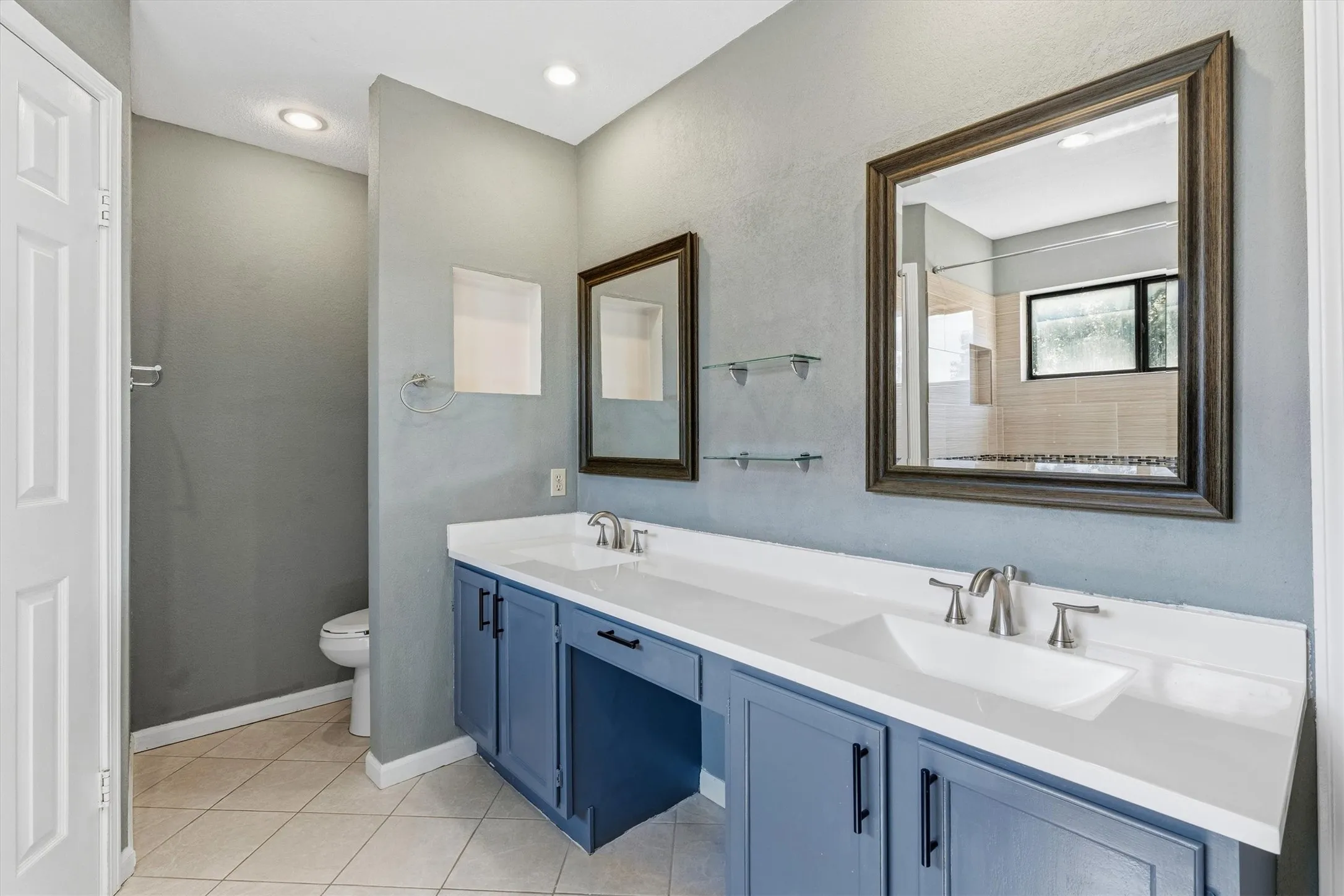 Single Family Residence For Rent in Dallas County , 266 Barclay Avenue, Coppell, Texas 75019, 3 Bedroom, 2 Bathroom, 2 Garage spaces, 1,599 Sqft, built in 1985, mls#21384246, Real Estate Agent in Coppell, Homes For Rent in Dallas county, Homes For Rent in Coppell, Realtor in Coppell Texas, Real Estate Brokerage Independent Realty Texas, Luminita Cordes Realtor