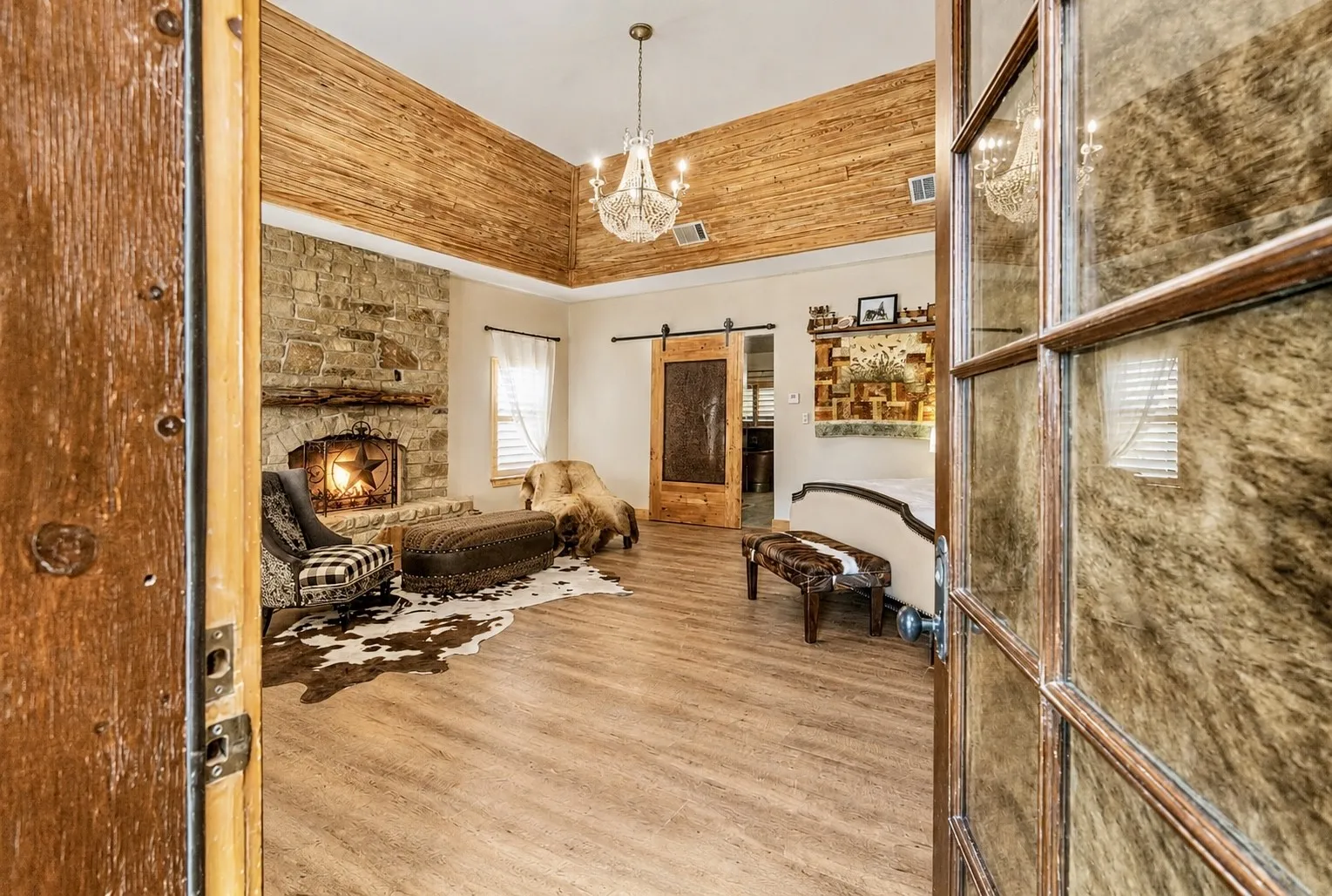 Single Family Residence For Sale in Parker County , 2121 Old Dicey Road, Weatherford, Texas 76085, 5 Bedroom, 5 Bathroom, 6 Garage spaces, 5,132 Sqft, built in 1998, mls#21384731, Real Estate Agent in Weatherford, Homes For Sale in Parker county, Homes For Sale in Weatherford, Realtor in Weatherford Texas, Real Estate Brokerage Independent Realty Texas, Luminita Cordes Realtor