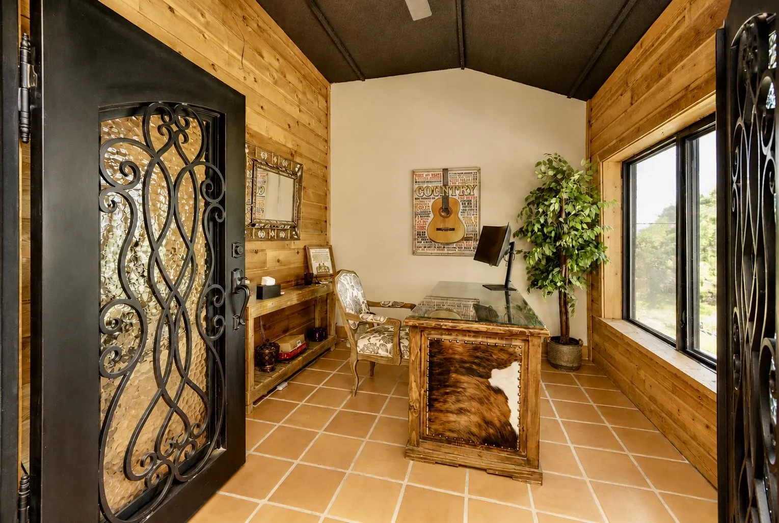 Single Family Residence For Sale in Parker County , 2121 Old Dicey Road, Weatherford, Texas 76085, 5 Bedroom, 5 Bathroom, 6 Garage spaces, 5,132 Sqft, built in 1998, mls#21384731, Real Estate Agent in Weatherford, Homes For Sale in Parker county, Homes For Sale in Weatherford, Realtor in Weatherford Texas, Real Estate Brokerage Independent Realty Texas, Luminita Cordes Realtor