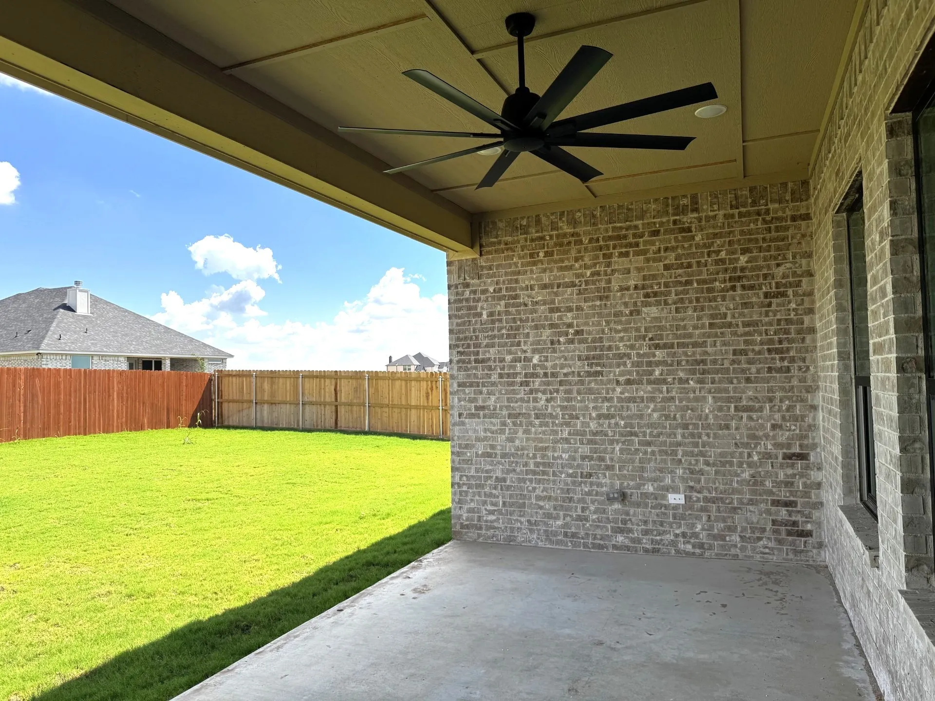 Single Family Residence For Sale in Mc Lennan County , 1336 Tahonta Drive, Hewitt, Texas 76643, 4 Bedroom, 3 Bathroom, 2 Garage spaces, 2,438 Sqft, built in 2026, mls#21383698, Real Estate Agent in Hewitt, Homes For Sale in Mc Lennan county, Homes For Sale in Hewitt, Realtor in Hewitt Texas, Real Estate Brokerage Independent Realty Texas, Luminita Cordes Realtor