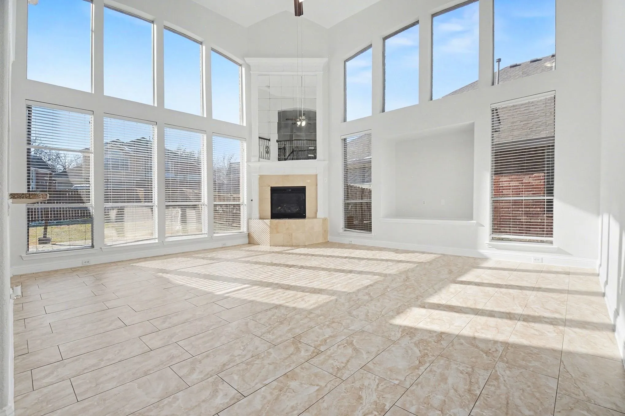 Single Family Residence For Sale in Dallas County , 1930 Wind Lake Circle, Garland, Texas 75040, 4 Bedroom, 3 Bathroom, 2 Garage spaces, 4,350 Sqft, built in 2005, mls#21384816, Real Estate Agent in Garland, Homes For Sale in Dallas county, Homes For Sale in Garland, Realtor in Garland Texas, Real Estate Brokerage Independent Realty Texas, Luminita Cordes Realtor