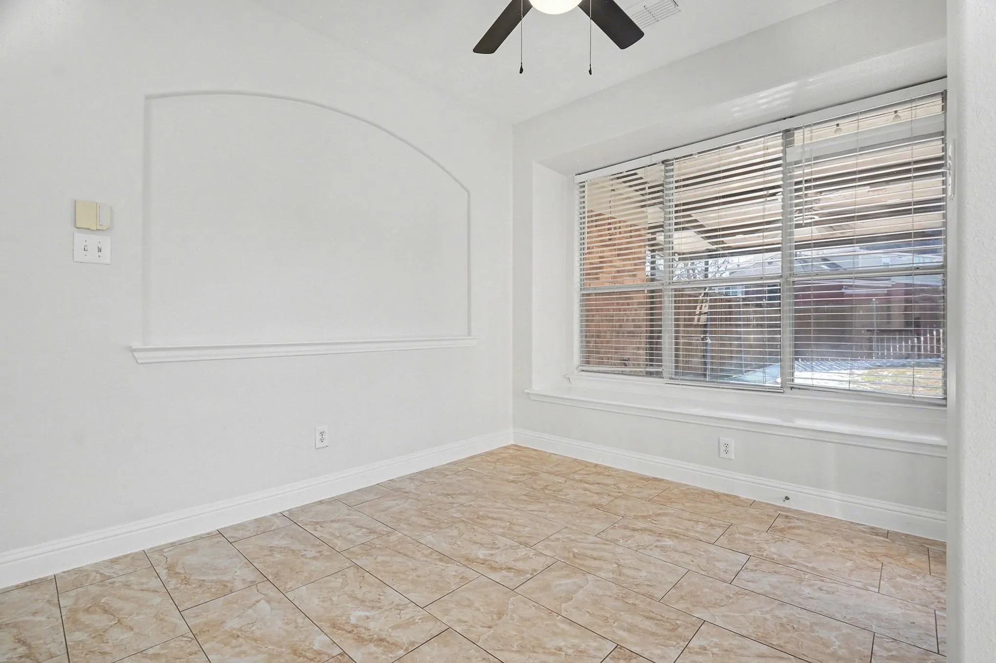 Single Family Residence For Sale in Dallas County , 1930 Wind Lake Circle, Garland, Texas 75040, 4 Bedroom, 3 Bathroom, 2 Garage spaces, 4,350 Sqft, built in 2005, mls#21384816, Real Estate Agent in Garland, Homes For Sale in Dallas county, Homes For Sale in Garland, Realtor in Garland Texas, Real Estate Brokerage Independent Realty Texas, Luminita Cordes Realtor