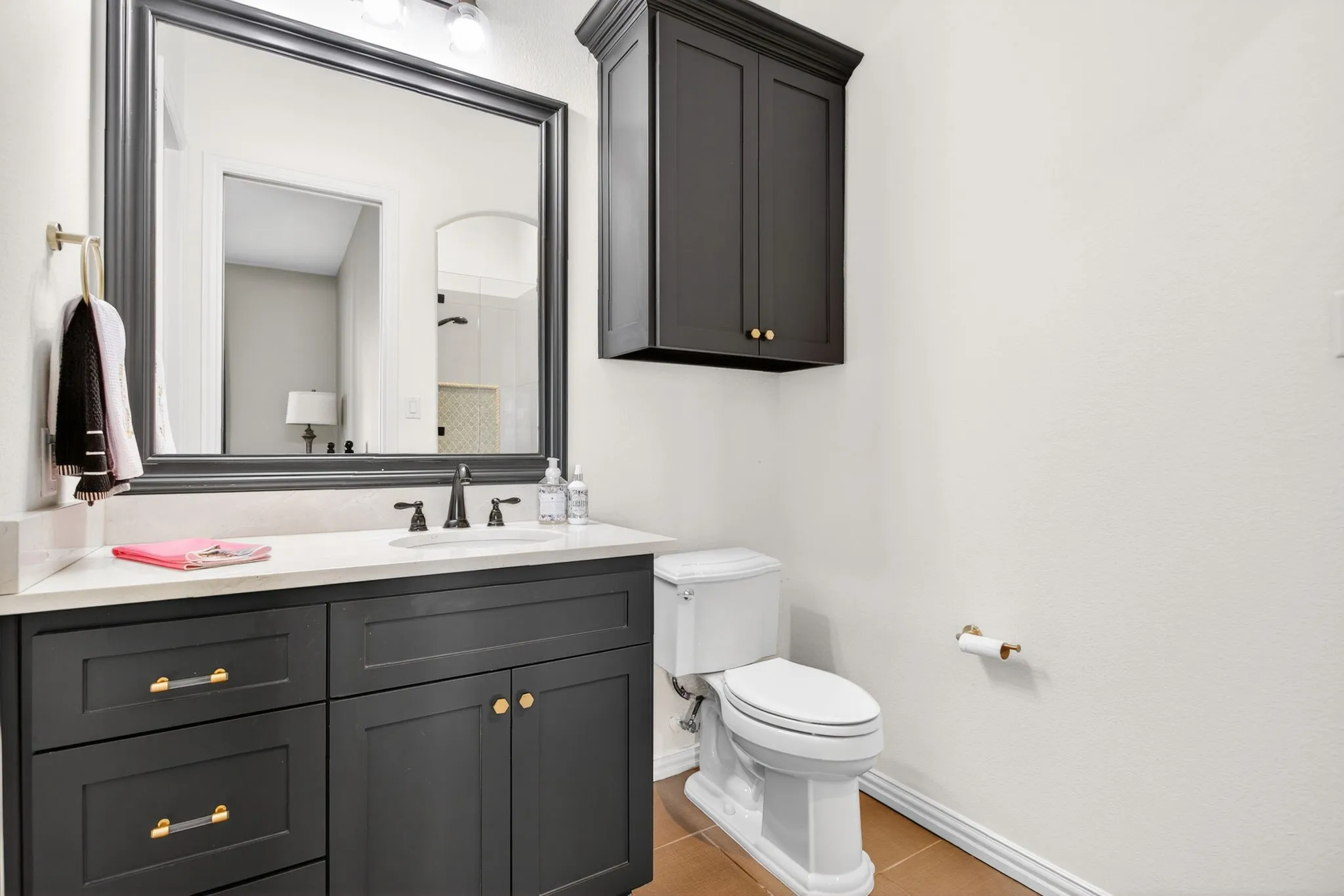 Single Family Residence For Sale in Parker County , 301 Rustic View Lane, Aledo, Texas 76008, 5 Bedroom, 5 Bathroom, 9 Garage spaces, 4,382 Sqft, built in 2014, mls#21385026, Real Estate Agent in Aledo, Homes For Sale in Parker county, Homes For Sale in Aledo, Realtor in Aledo Texas, Real Estate Brokerage Independent Realty Texas, Luminita Cordes Realtor