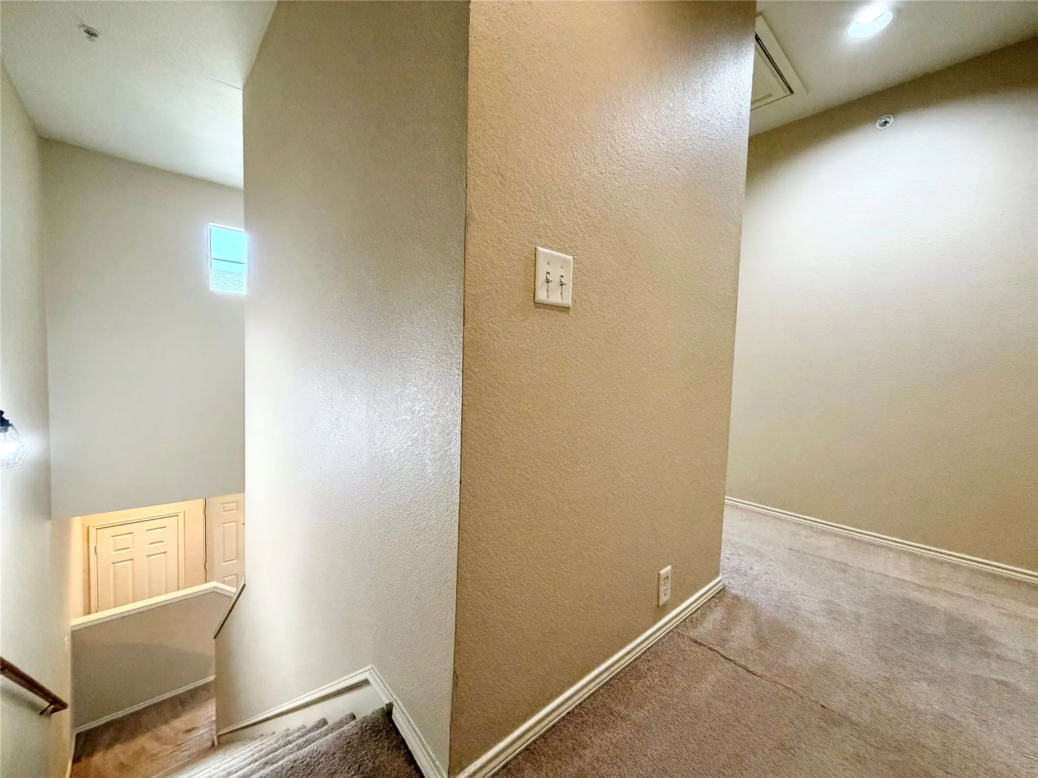 Landing upstairs