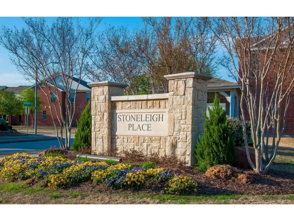 Condominium For Rent in Collin County , 2224 Stonepark Place, Mc Kinney, Texas 75071, 2 Bedroom, 3 Bathroom, 2 Garage spaces, 1,270 Sqft, built in 2006, mls#21384556, Real Estate Agent in Mc Kinney, Homes For Rent in Collin county, Homes For Rent in Mc Kinney, Realtor in Mc Kinney Texas, Real Estate Brokerage Independent Realty Texas, Luminita Cordes Realtor