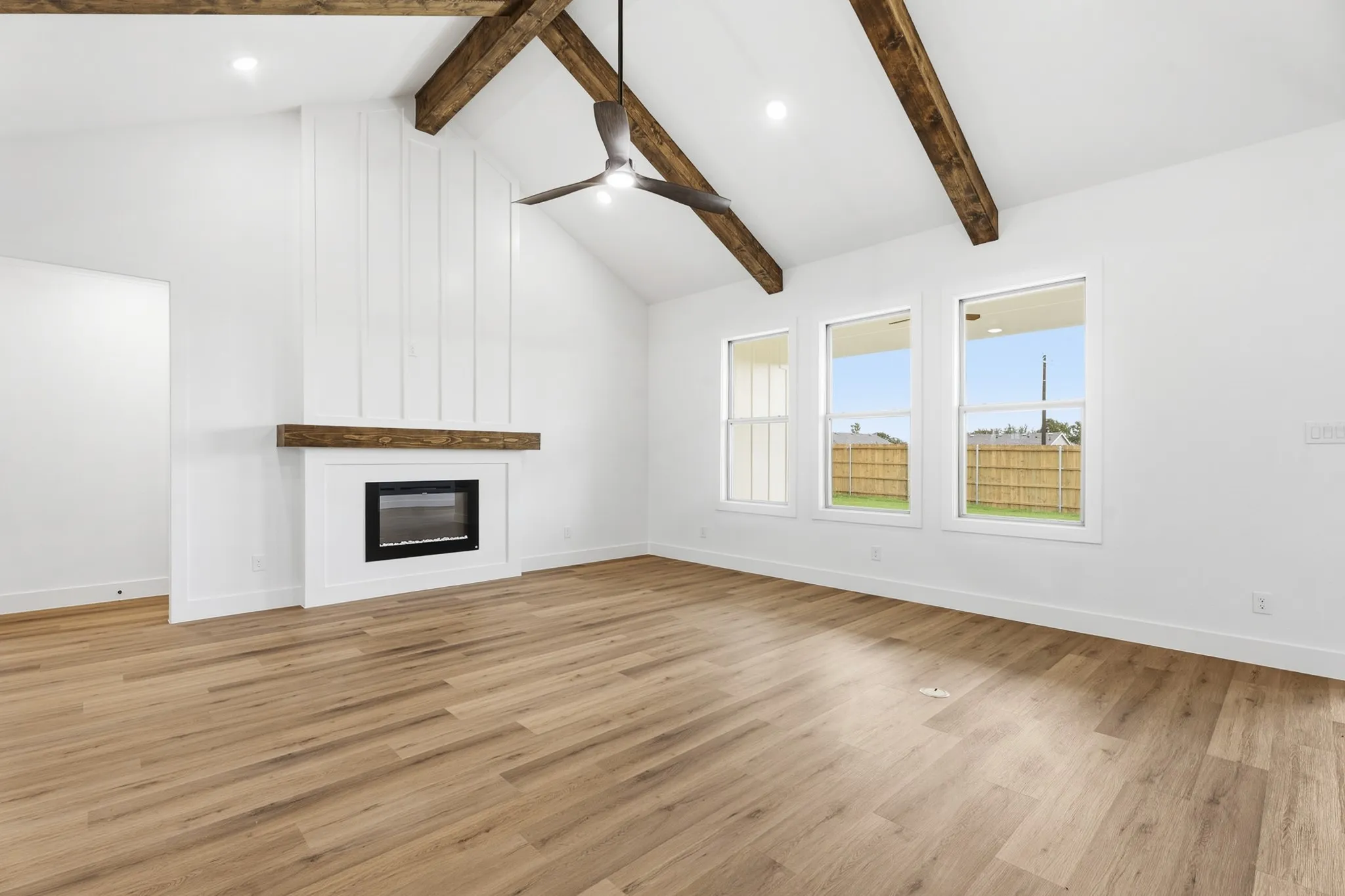 Single Family Residence For Sale in Parker County , 144 Joel Street, Springtown, Texas 76082, 4 Bedroom, 2 Bathroom, 2 Garage spaces, 1,998 Sqft, built in 2026, mls#21385040, Real Estate Agent in Springtown, Homes For Sale in Parker county, Homes For Sale in Springtown, Realtor in Springtown Texas, Real Estate Brokerage Independent Realty Texas, Luminita Cordes Realtor