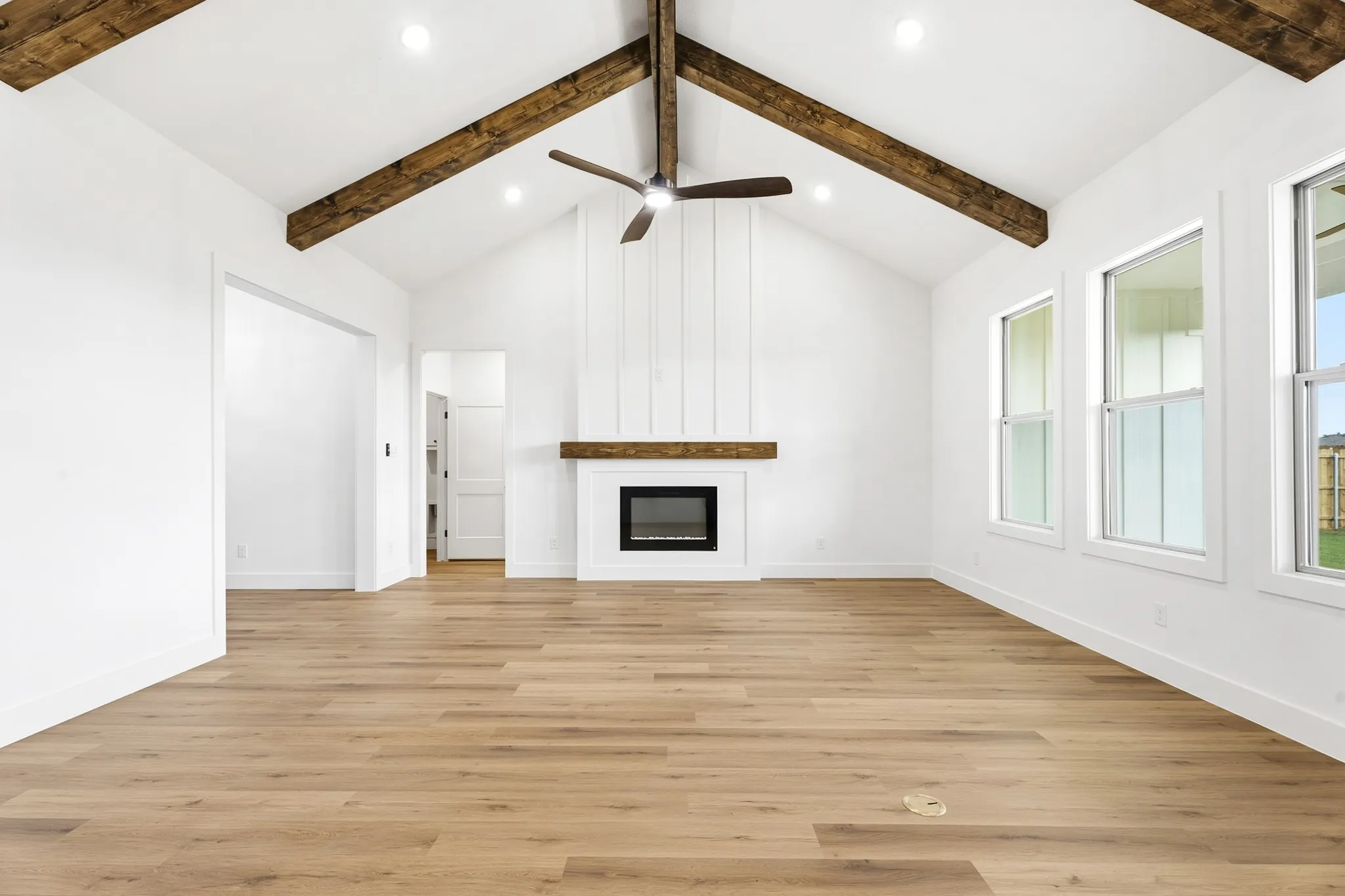 Single Family Residence For Sale in Parker County , 144 Joel Street, Springtown, Texas 76082, 4 Bedroom, 2 Bathroom, 2 Garage spaces, 1,998 Sqft, built in 2026, mls#21385040, Real Estate Agent in Springtown, Homes For Sale in Parker county, Homes For Sale in Springtown, Realtor in Springtown Texas, Real Estate Brokerage Independent Realty Texas, Luminita Cordes Realtor