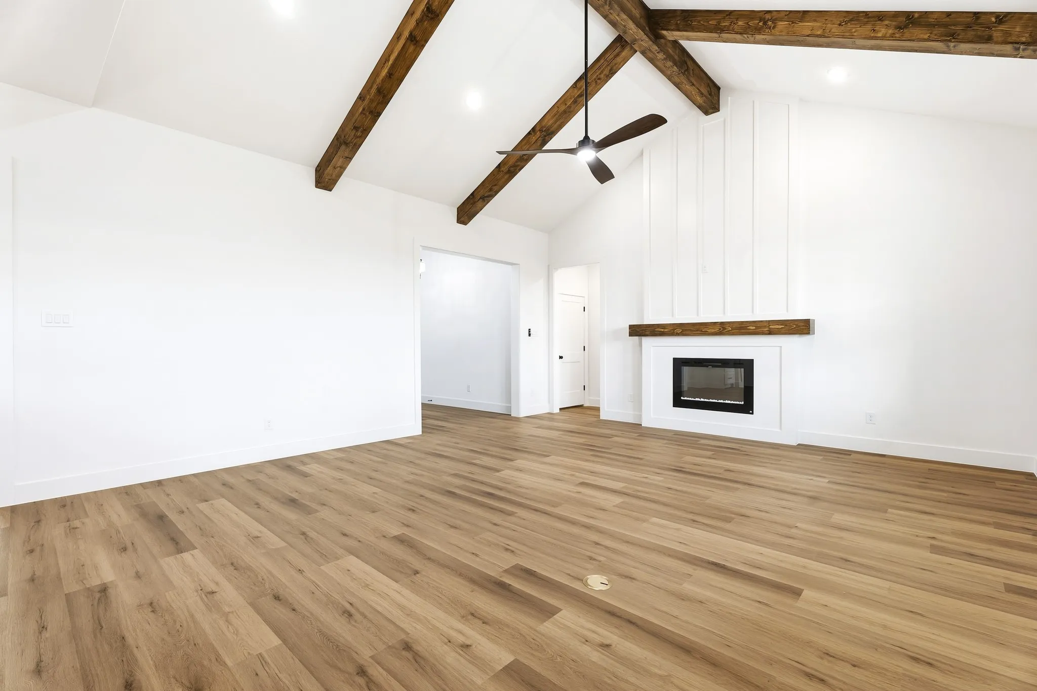 Single Family Residence For Sale in Parker County , 144 Joel Street, Springtown, Texas 76082, 4 Bedroom, 2 Bathroom, 2 Garage spaces, 1,998 Sqft, built in 2026, mls#21385040, Real Estate Agent in Springtown, Homes For Sale in Parker county, Homes For Sale in Springtown, Realtor in Springtown Texas, Real Estate Brokerage Independent Realty Texas, Luminita Cordes Realtor