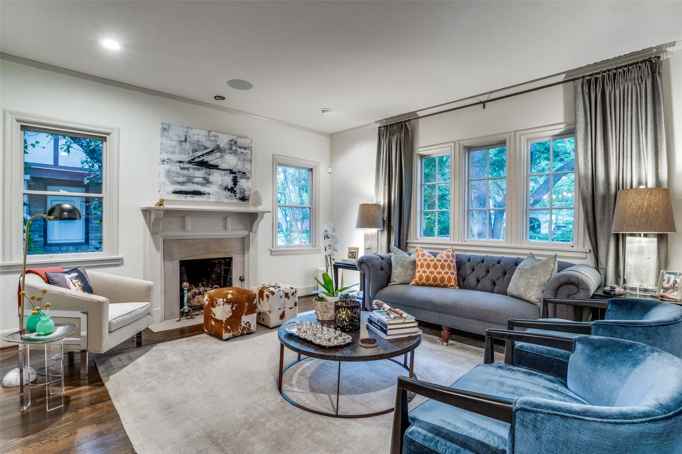 Single Family Residence For Rent in Dallas County , 5422 Merrimac Avenue, Dallas, Texas 75206, 3 Bedroom, 2 Bathroom, 2 Garage spaces, 2,496 Sqft, built in 1927, mls#21382514, Real Estate Agent in Dallas, Homes For Rent in Dallas county, Homes For Rent in Dallas, Realtor in Dallas Texas, Real Estate Brokerage Independent Realty Texas, Luminita Cordes Realtor