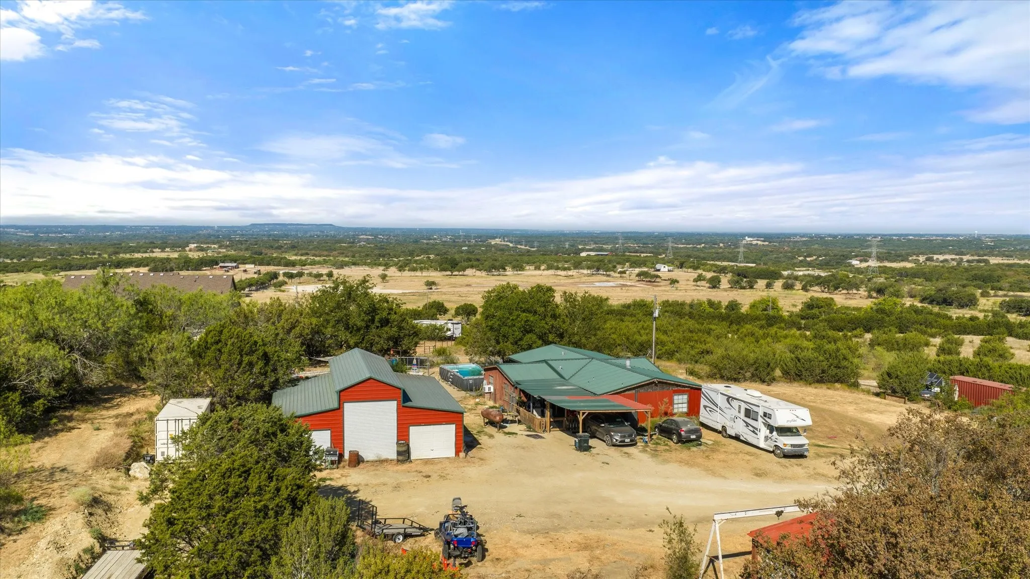 Manufactured Home For Sale in Johnson County , 12509 County Road 1131 Road, Godley, Texas 76044, 4 Bedroom, 3 Bathroom, Garage spaces, 2,016 Sqft, built in 1982, mls#21381270, Real Estate Agent in Godley, Homes For Sale in Johnson county, Homes For Sale in Godley, Realtor in Godley Texas, Real Estate Brokerage Independent Realty Texas, Luminita Cordes Realtor