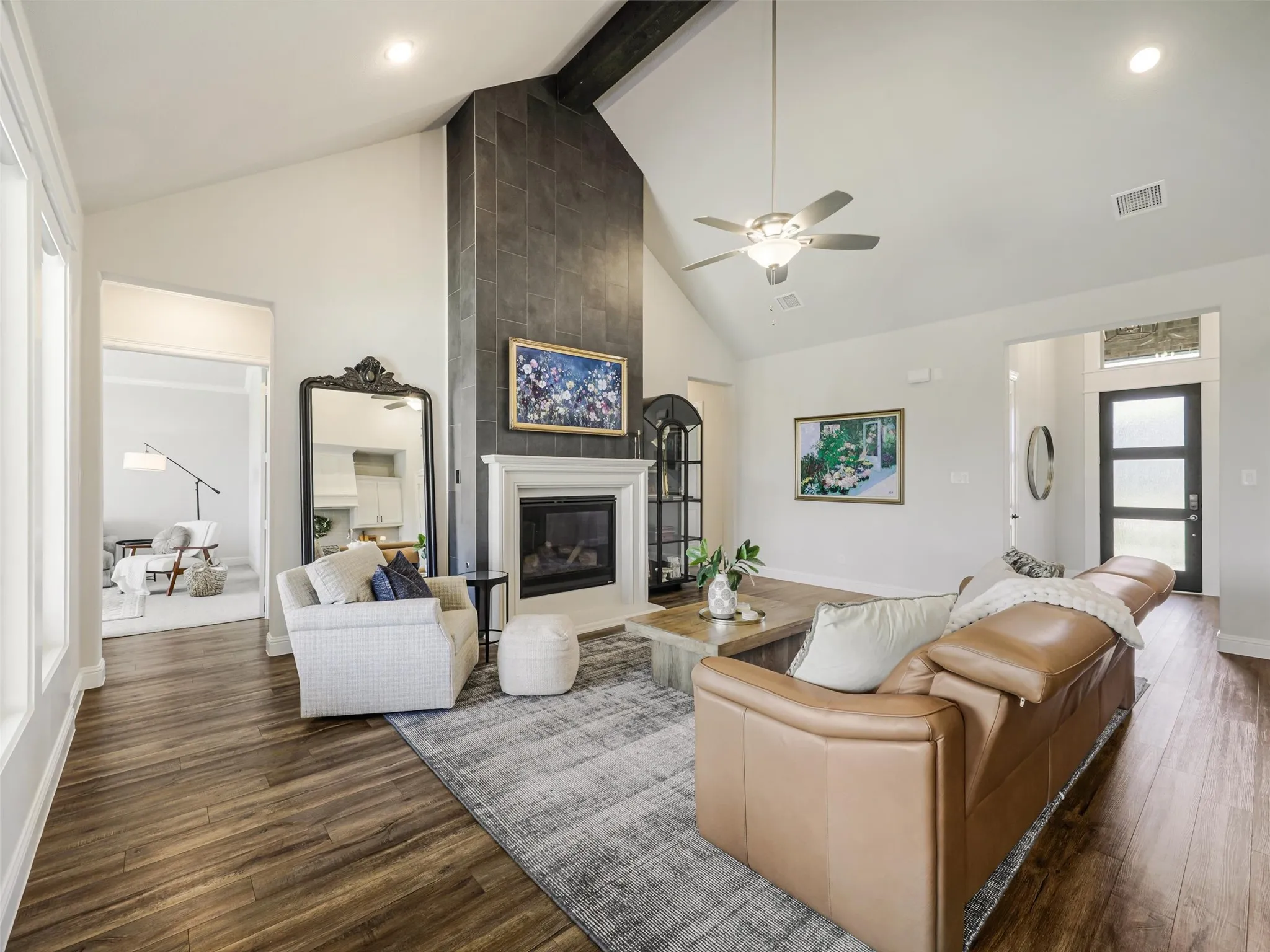 Single Family Residence For Sale in Collin County , 3051 Kessler Drive, Celina, Texas 75009, 4 Bedroom, 3 Bathroom, 4 Garage spaces, 2,810 Sqft, built in 2020, mls#21367874, Real Estate Agent in Celina, Homes For Sale in Collin county, Homes For Sale in Celina, Realtor in Celina Texas, Real Estate Brokerage Independent Realty Texas, Luminita Cordes Realtor