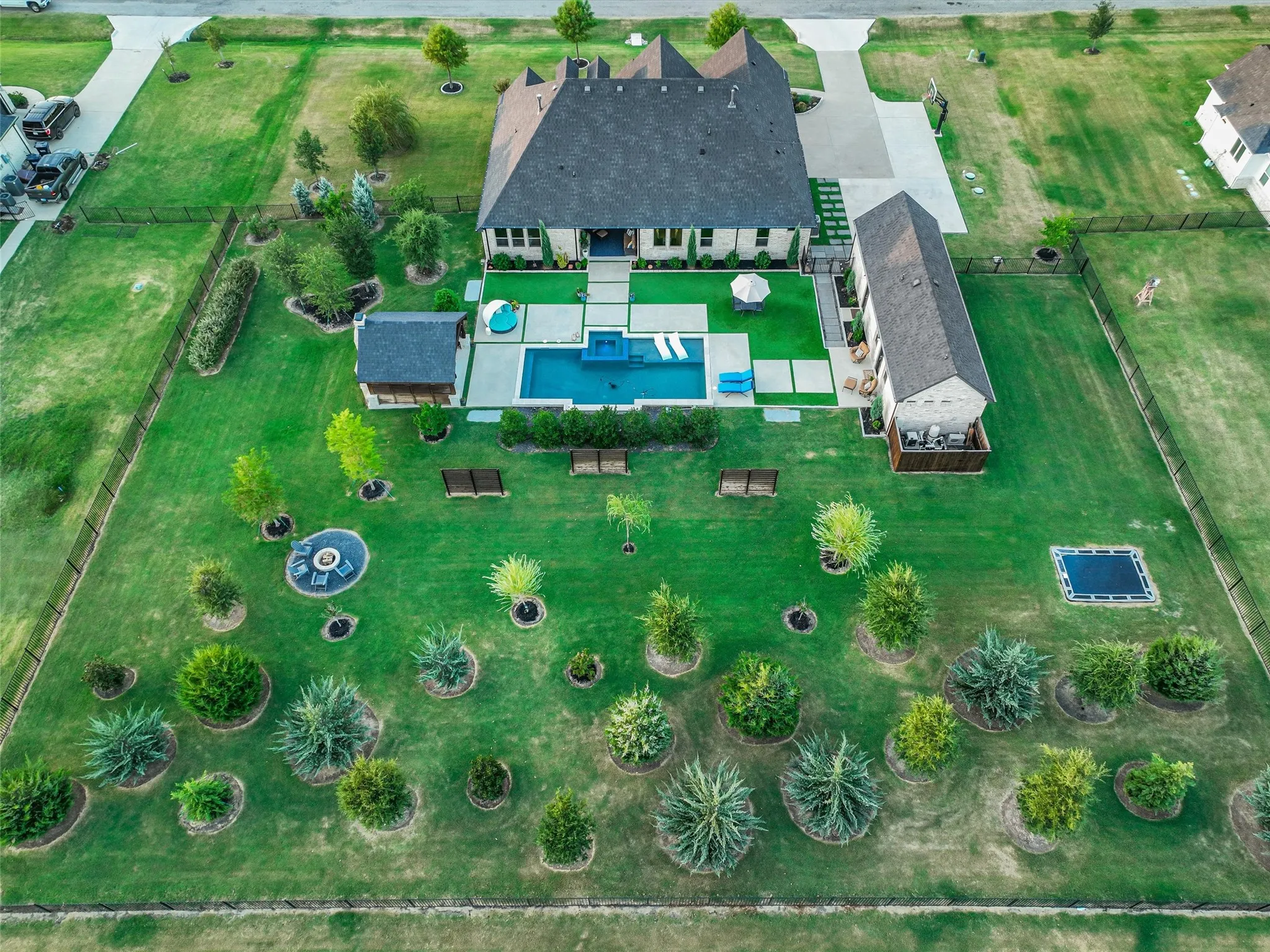 Single Family Residence For Sale in Collin County , 3051 Kessler Drive, Celina, Texas 75009, 4 Bedroom, 3 Bathroom, 4 Garage spaces, 2,810 Sqft, built in 2020, mls#21367874, Real Estate Agent in Celina, Homes For Sale in Collin county, Homes For Sale in Celina, Realtor in Celina Texas, Real Estate Brokerage Independent Realty Texas, Luminita Cordes Realtor