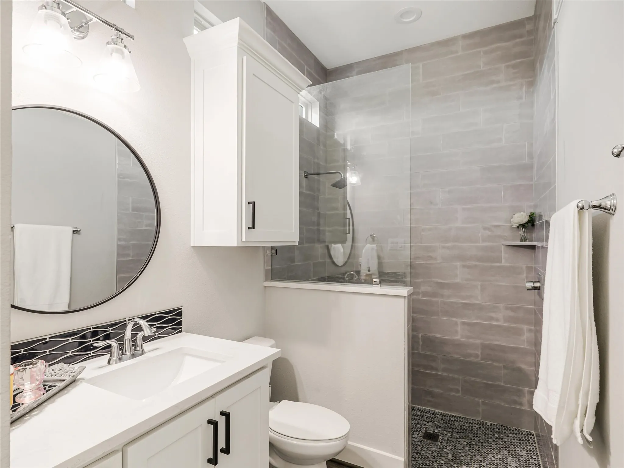 Single Family Residence For Sale in Collin County , 3051 Kessler Drive, Celina, Texas 75009, 4 Bedroom, 3 Bathroom, 4 Garage spaces, 2,810 Sqft, built in 2020, mls#21367874, Real Estate Agent in Celina, Homes For Sale in Collin county, Homes For Sale in Celina, Realtor in Celina Texas, Real Estate Brokerage Independent Realty Texas, Luminita Cordes Realtor