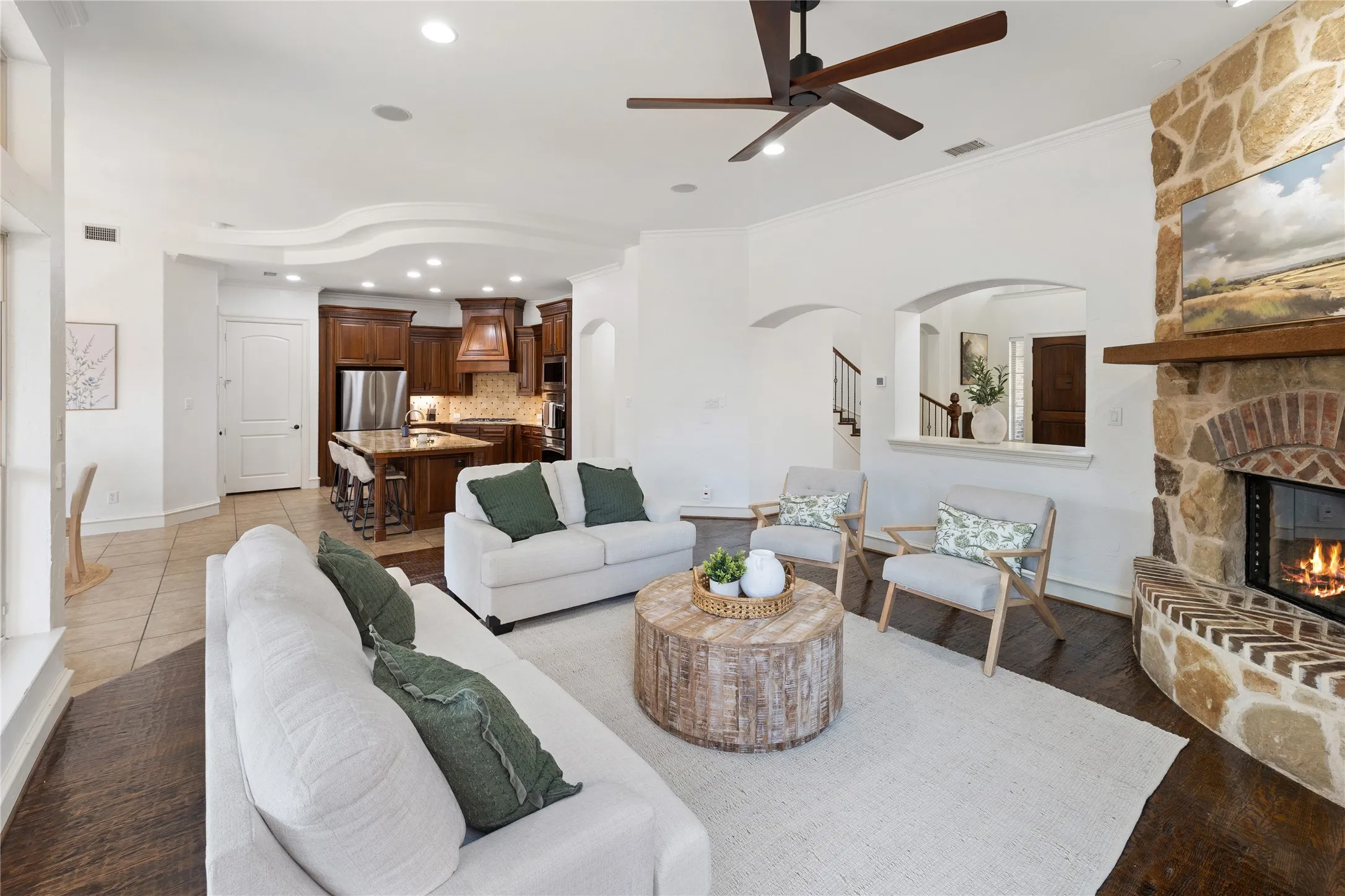 Single Family Residence For Rent in Denton County , 11292 Berkeley Hall Lane, Frisco, Texas 75033, 5 Bedroom, 5 Bathroom, 2 Garage spaces, 4,314 Sqft, built in 2008, mls#21385030, Real Estate Agent in Frisco, Homes For Rent in Denton county, Homes For Rent in Frisco, Realtor in Frisco Texas, Real Estate Brokerage Independent Realty Texas, Luminita Cordes Realtor