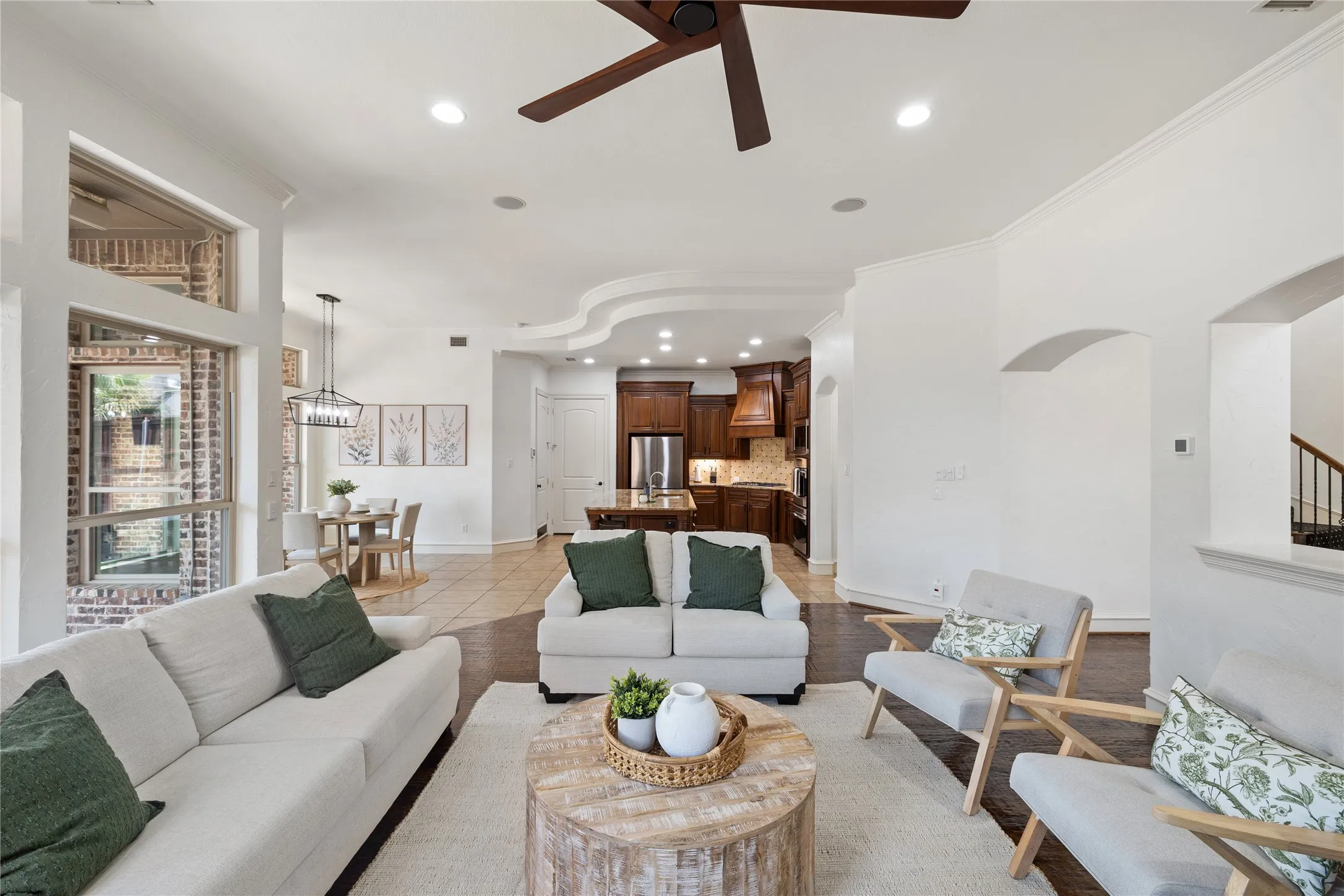 Single Family Residence For Rent in Denton County , 11292 Berkeley Hall Lane, Frisco, Texas 75033, 5 Bedroom, 5 Bathroom, 2 Garage spaces, 4,314 Sqft, built in 2008, mls#21385030, Real Estate Agent in Frisco, Homes For Rent in Denton county, Homes For Rent in Frisco, Realtor in Frisco Texas, Real Estate Brokerage Independent Realty Texas, Luminita Cordes Realtor