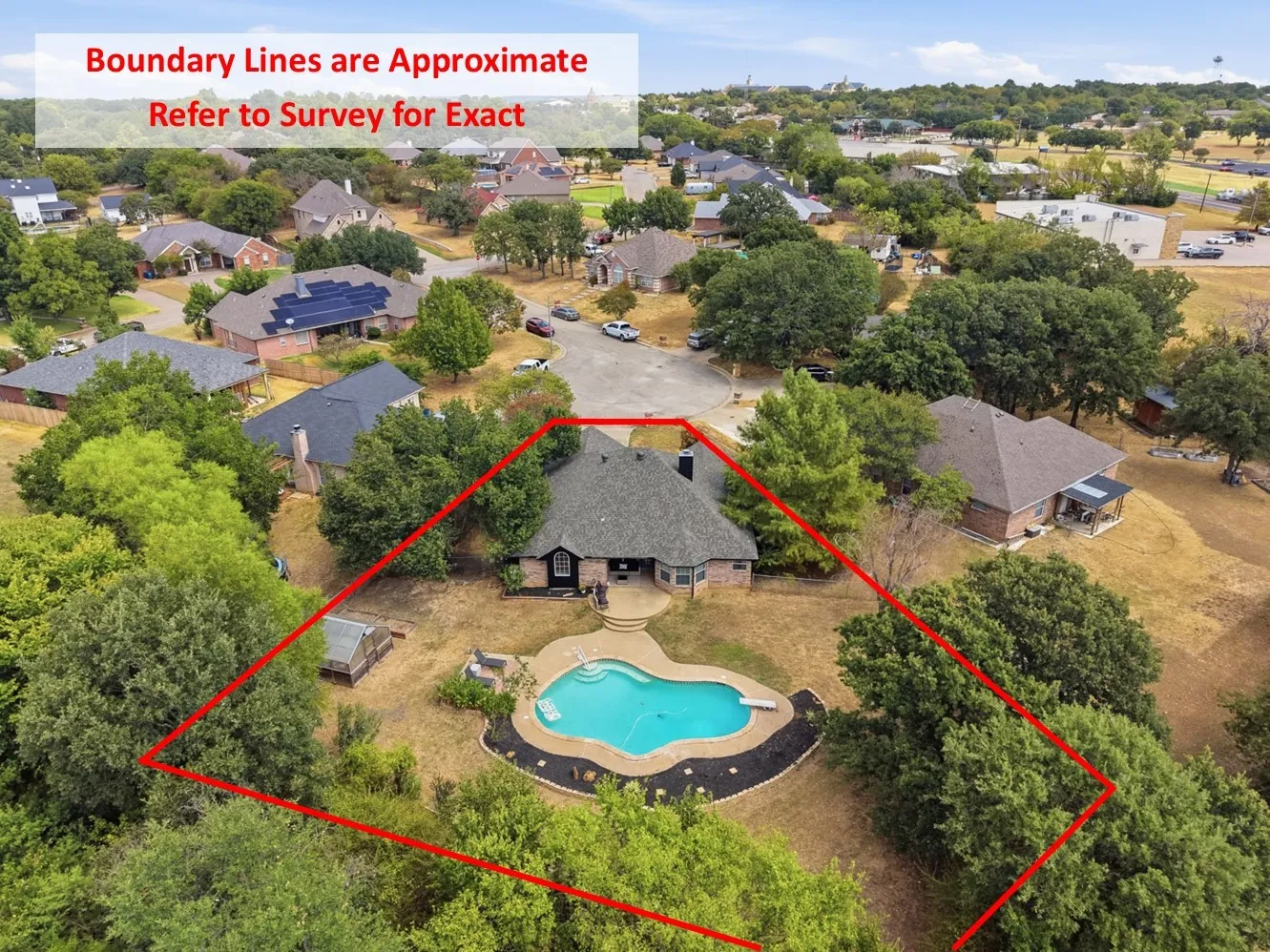 Single Family Residence For Sale in Johnson County , 802 Justin Court, Keene, Texas 76059, 4 Bedroom, 2 Bathroom, 2 Garage spaces, 1,829 Sqft, built in 2002, mls#21385011, Real Estate Agent in Keene, Homes For Sale in Johnson county, Homes For Sale in Keene, Realtor in Keene Texas, Real Estate Brokerage Independent Realty Texas, Luminita Cordes Realtor