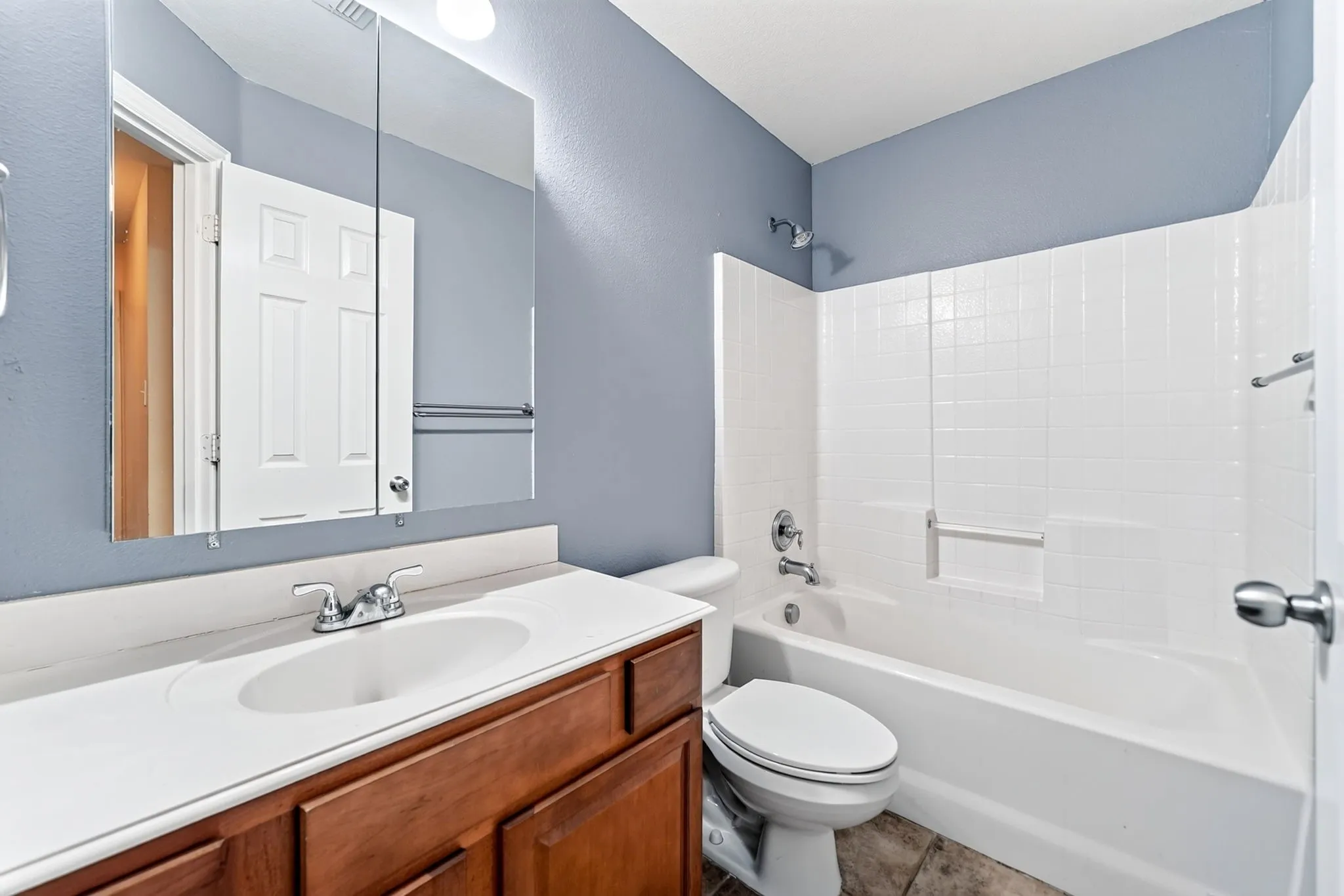 Single Family Residence For Sale in Collin County , 2013 Fair Highlands Trail, Wylie, Texas 75098, 4 Bedroom, 2 Bathroom, 2 Garage spaces, 2,110 Sqft, built in 2005, mls#21384473, Real Estate Agent in Wylie, Homes For Sale in Collin county, Homes For Sale in Wylie, Realtor in Wylie Texas, Real Estate Brokerage Independent Realty Texas, Luminita Cordes Realtor