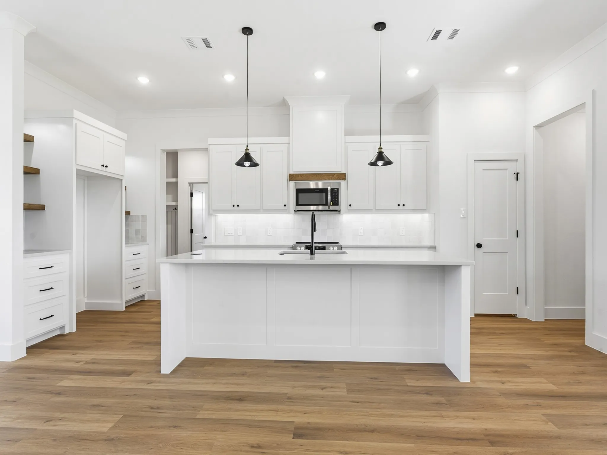Single Family Residence For Sale in Parker County , 148 Joel Street, Springtown, Texas 76082, 4 Bedroom, 3 Bathroom, 2 Garage spaces, 2,062 Sqft, built in 2026, mls#21385052, Real Estate Agent in Springtown, Homes For Sale in Parker county, Homes For Sale in Springtown, Realtor in Springtown Texas, Real Estate Brokerage Independent Realty Texas, Luminita Cordes Realtor