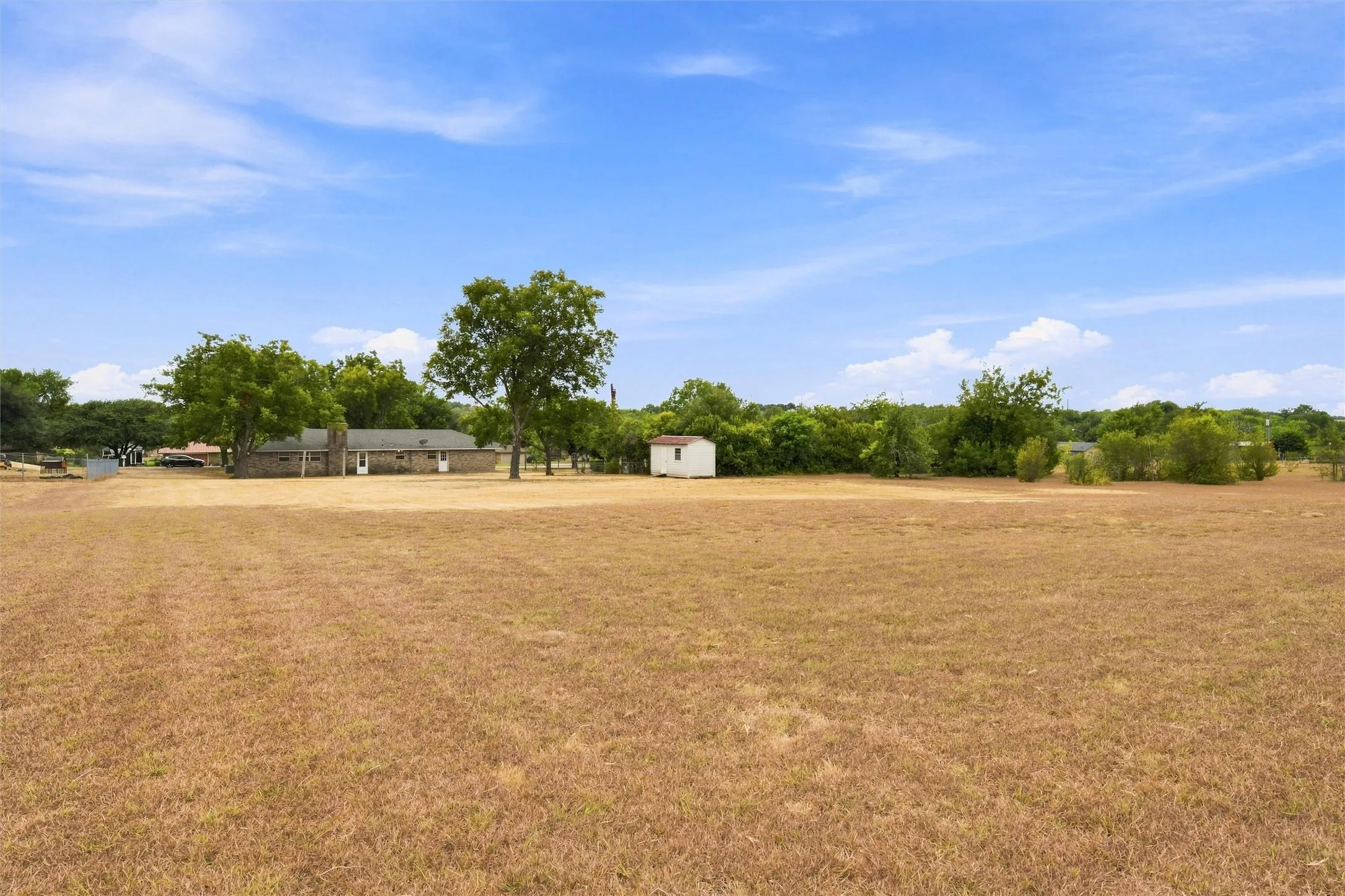 Single Family Residence For Sale in Bell County , 484 Thompson Road, Troy, Texas 76579, 3 Bedroom, 2 Bathroom, 2 Garage spaces, 1,642 Sqft, built in 1977, mls#21383199, Real Estate Agent in Troy, Homes For Sale in Bell county, Homes For Sale in Troy, Realtor in Troy Texas, Real Estate Brokerage Independent Realty Texas, Luminita Cordes Realtor