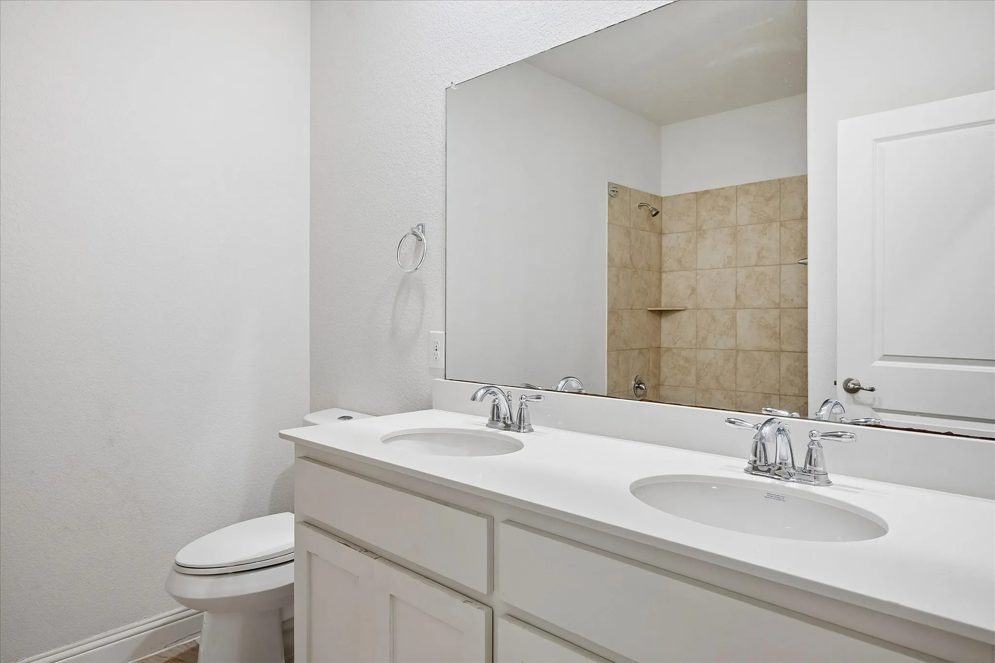 Single Family Residence For Rent in Collin County , 2949 Open Range Drive, Celina, Texas 75009, 4 Bedroom, 2 Bathroom, 2 Garage spaces, 2,109 Sqft, built in 2018, mls#21385045, Real Estate Agent in Celina, Homes For Rent in Collin county, Homes For Rent in Celina, Realtor in Celina Texas, Real Estate Brokerage Independent Realty Texas, Luminita Cordes Realtor