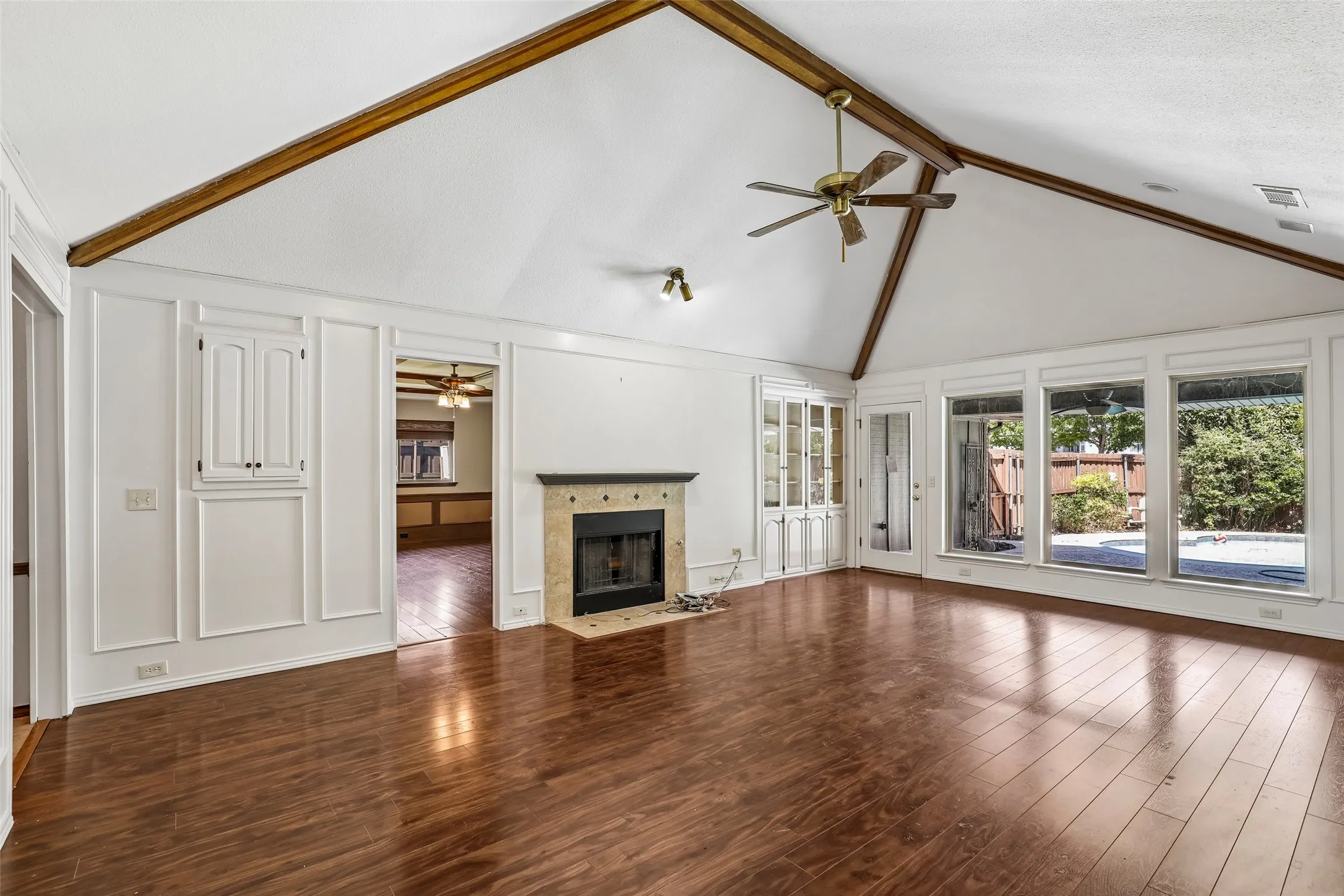 Single Family Residence For Sale in Collin County , 2321 Piedra Drive, Plano, Texas 75023, 4 Bedroom, 2 Bathroom, 2 Garage spaces, 2,184 Sqft, built in 1983, mls#21380885, Real Estate Agent in Plano, Homes For Sale in Collin county, Homes For Sale in Plano, Realtor in Plano Texas, Real Estate Brokerage Independent Realty Texas, Luminita Cordes Realtor