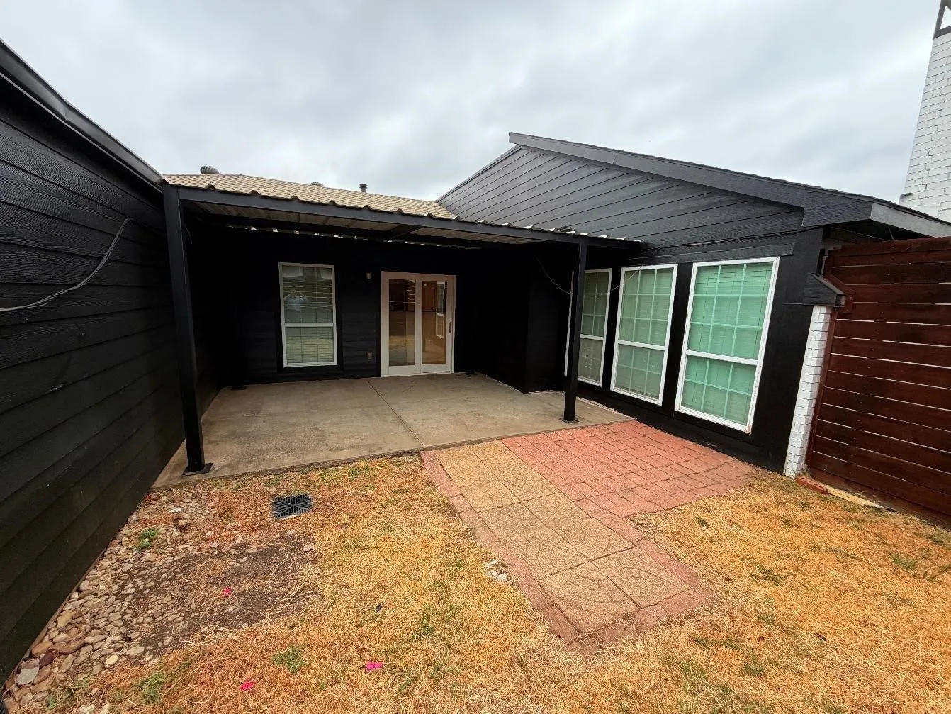 Single Family Residence For Rent in Denton County , 2206 Old Mill Road, Carrollton, Texas 75007, 3 Bedroom, 2 Bathroom, 2 Garage spaces, 1,893 Sqft, built in 1980, mls#21385060, Real Estate Agent in Carrollton, Homes For Rent in Denton county, Homes For Rent in Carrollton, Realtor in Carrollton Texas, Real Estate Brokerage Independent Realty Texas, Luminita Cordes Realtor
