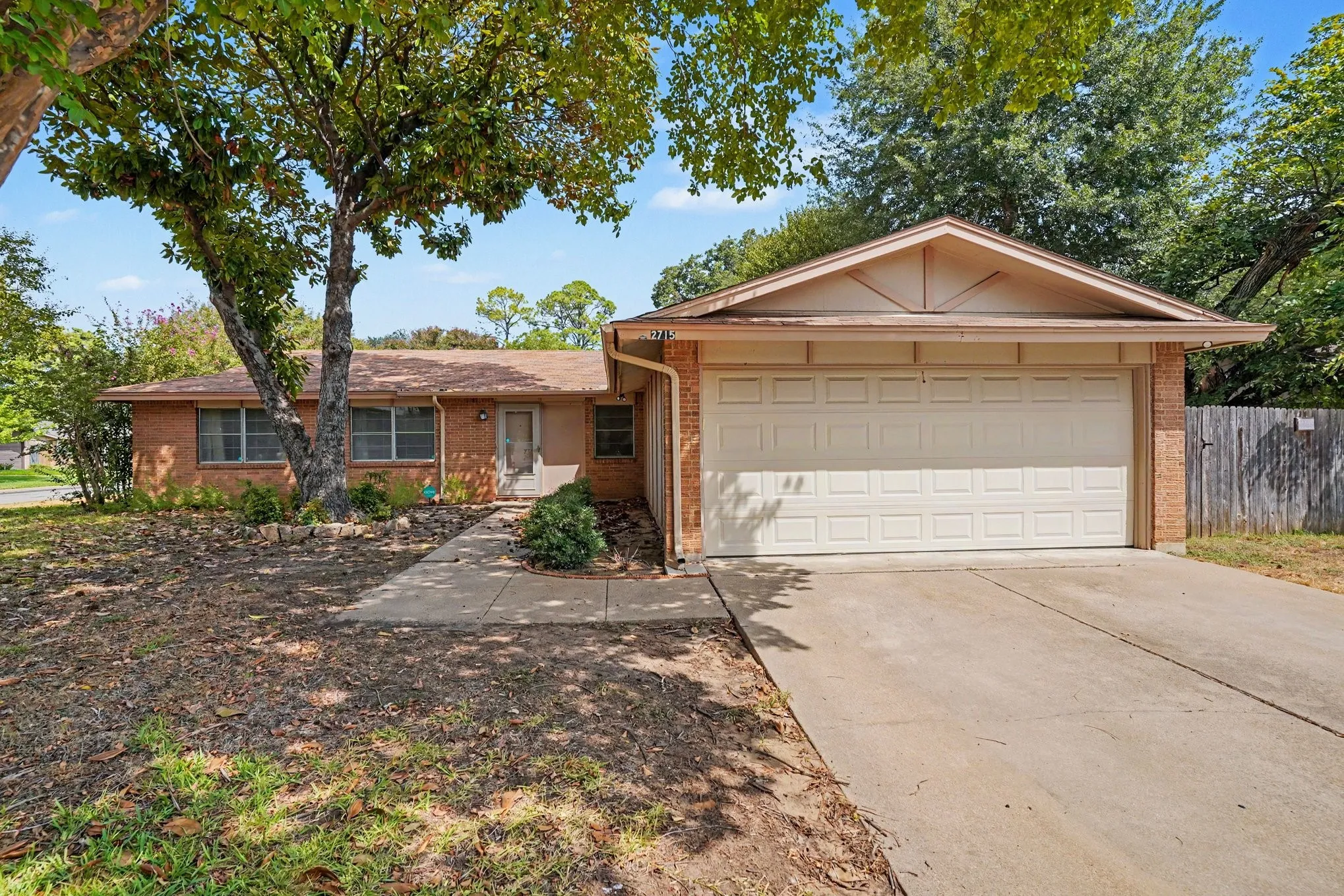 Single Family Residence For Sale