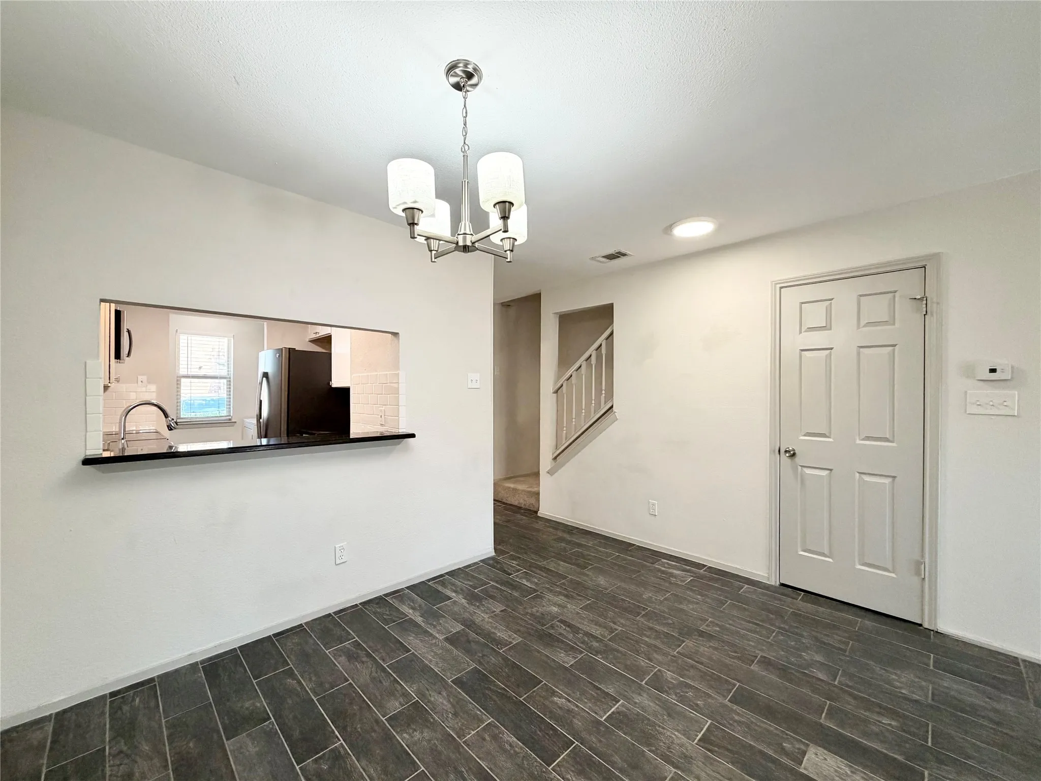 Condominium For Rent in Dallas County , 3635 Garden Brook Drive 2400, Farmers Branch, Texas 75234, 1 Bedroom, 2 Bathroom, Garage spaces, 919 Sqft, built in 1983, mls#21385048, Real Estate Agent in Farmers Branch, Homes For Rent in Dallas county, Homes For Rent in Farmers Branch, Realtor in Farmers Branch Texas, Real Estate Brokerage Independent Realty Texas, Luminita Cordes Realtor