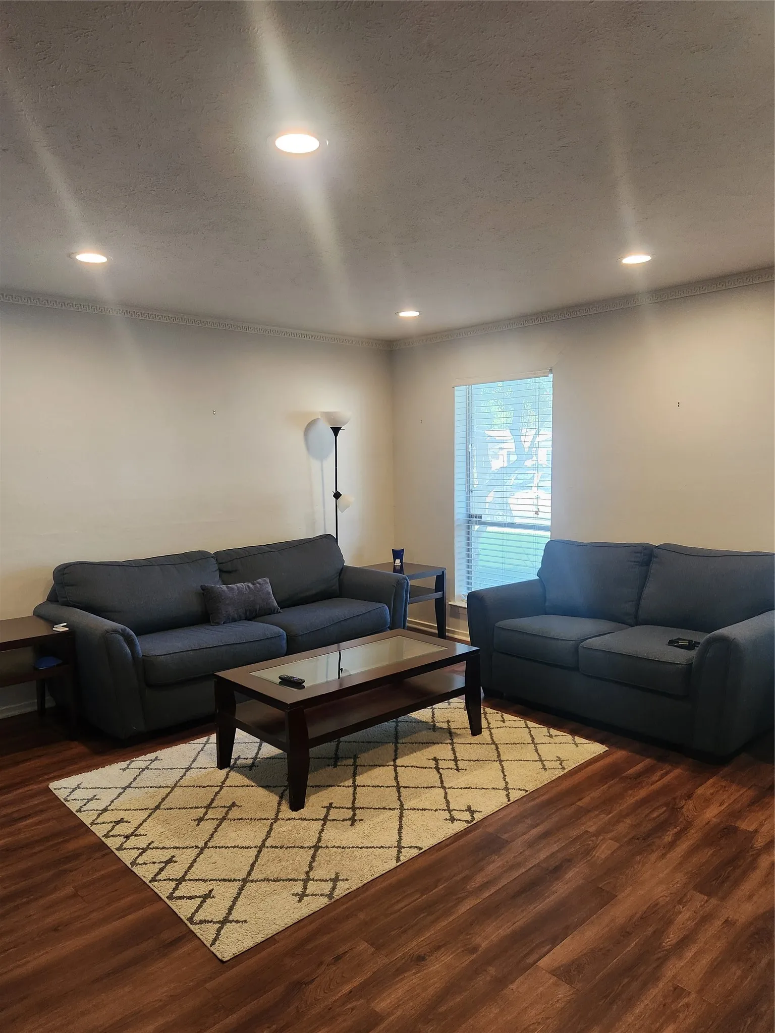 Condominium For Rent in Dallas County , 11304 Park Central Place B, Dallas, Texas 75230, 2 Bedroom, 2 Bathroom, Garage spaces, 1,056 Sqft, built in 1961, mls#21381473, Real Estate Agent in Dallas, Homes For Rent in Dallas county, Homes For Rent in Dallas, Realtor in Dallas Texas, Real Estate Brokerage Independent Realty Texas, Luminita Cordes Realtor