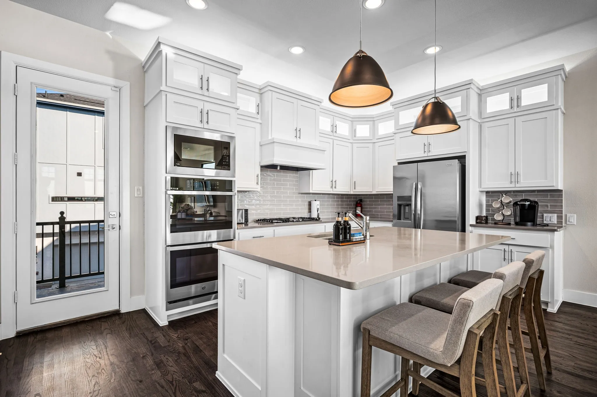 Single Family Residence For Sale in Dallas County , 808 War Admiral Drive, Rowlett, Texas 75088, 3 Bedroom, 4 Bathroom, 2 Garage spaces, 2,281 Sqft, built in 2024, mls#21382448, Real Estate Agent in Rowlett, Homes For Sale in Dallas county, Homes For Sale in Rowlett, Realtor in Rowlett Texas, Real Estate Brokerage Independent Realty Texas, Luminita Cordes Realtor