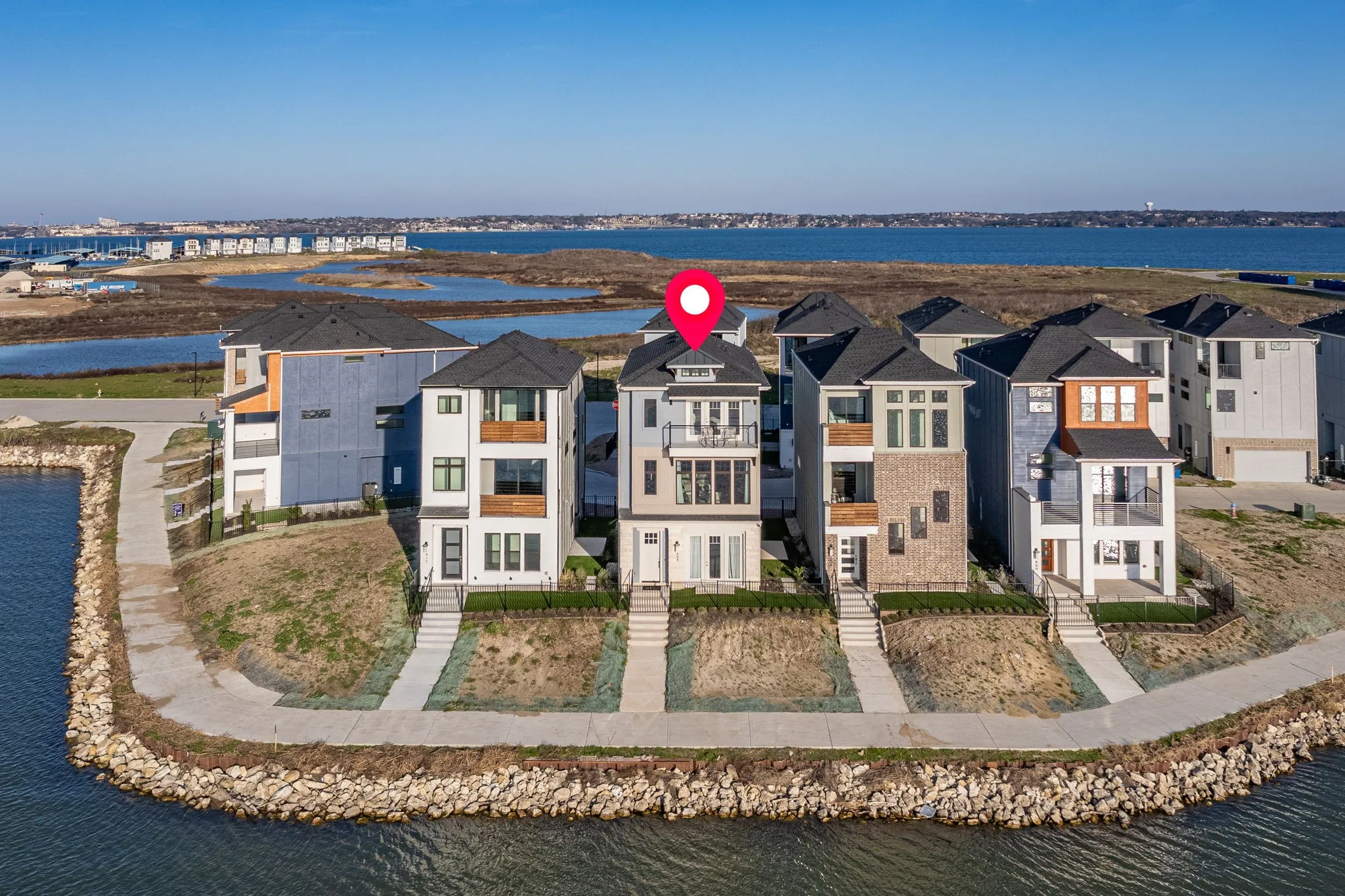 Single Family Residence For Sale in Dallas County , 808 War Admiral Drive, Rowlett, Texas 75088, 3 Bedroom, 4 Bathroom, 2 Garage spaces, 2,281 Sqft, built in 2024, mls#21382448, Real Estate Agent in Rowlett, Homes For Sale in Dallas county, Homes For Sale in Rowlett, Realtor in Rowlett Texas, Real Estate Brokerage Independent Realty Texas, Luminita Cordes Realtor