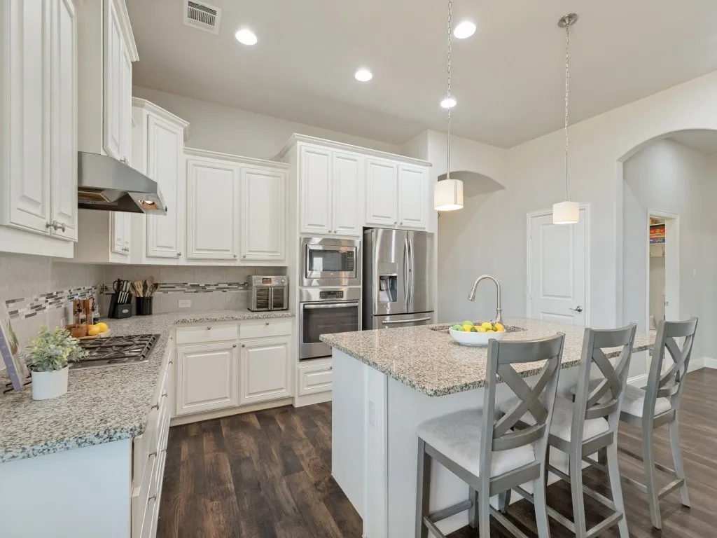 Single Family Residence For Sale in Collin County , 3539 Camden Drive, Melissa, Texas 75454, 4 Bedroom, 3 Bathroom, 2 Garage spaces, 2,947 Sqft, built in 2017, mls#21382577, Real Estate Agent in Melissa, Homes For Sale in Collin county, Homes For Sale in Melissa, Realtor in Melissa Texas, Real Estate Brokerage Independent Realty Texas, Luminita Cordes Realtor